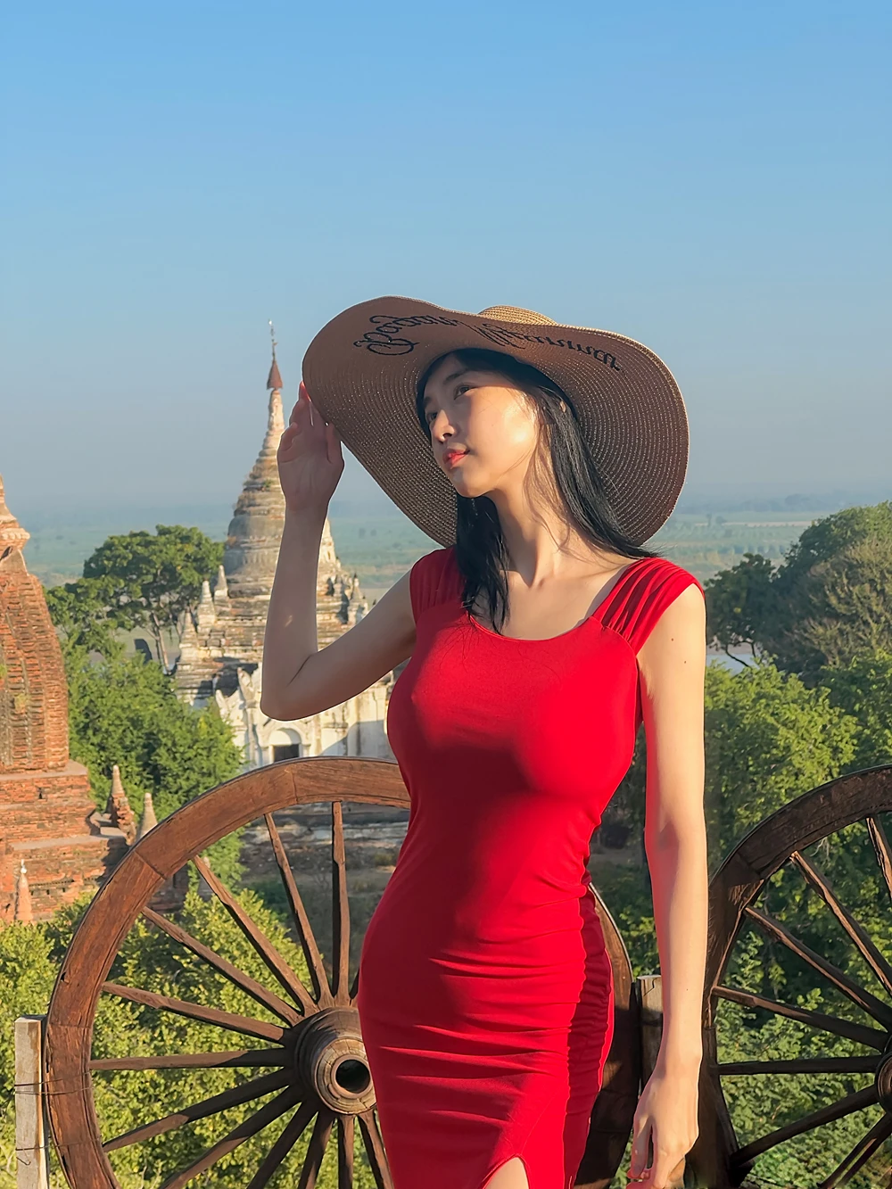 Leezy 이지 – Patreon 2025.02 Vol.02 - P16