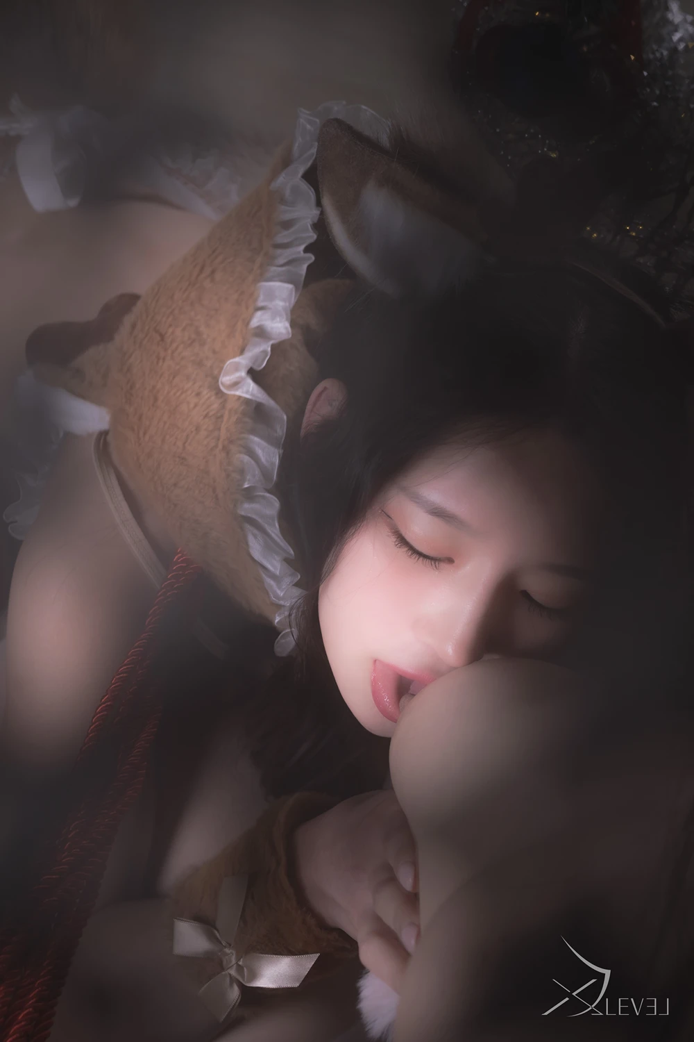 Yeha 예하 & Suji 수지 – X-LEVEL Vol.60 Ero X-Mas - P29