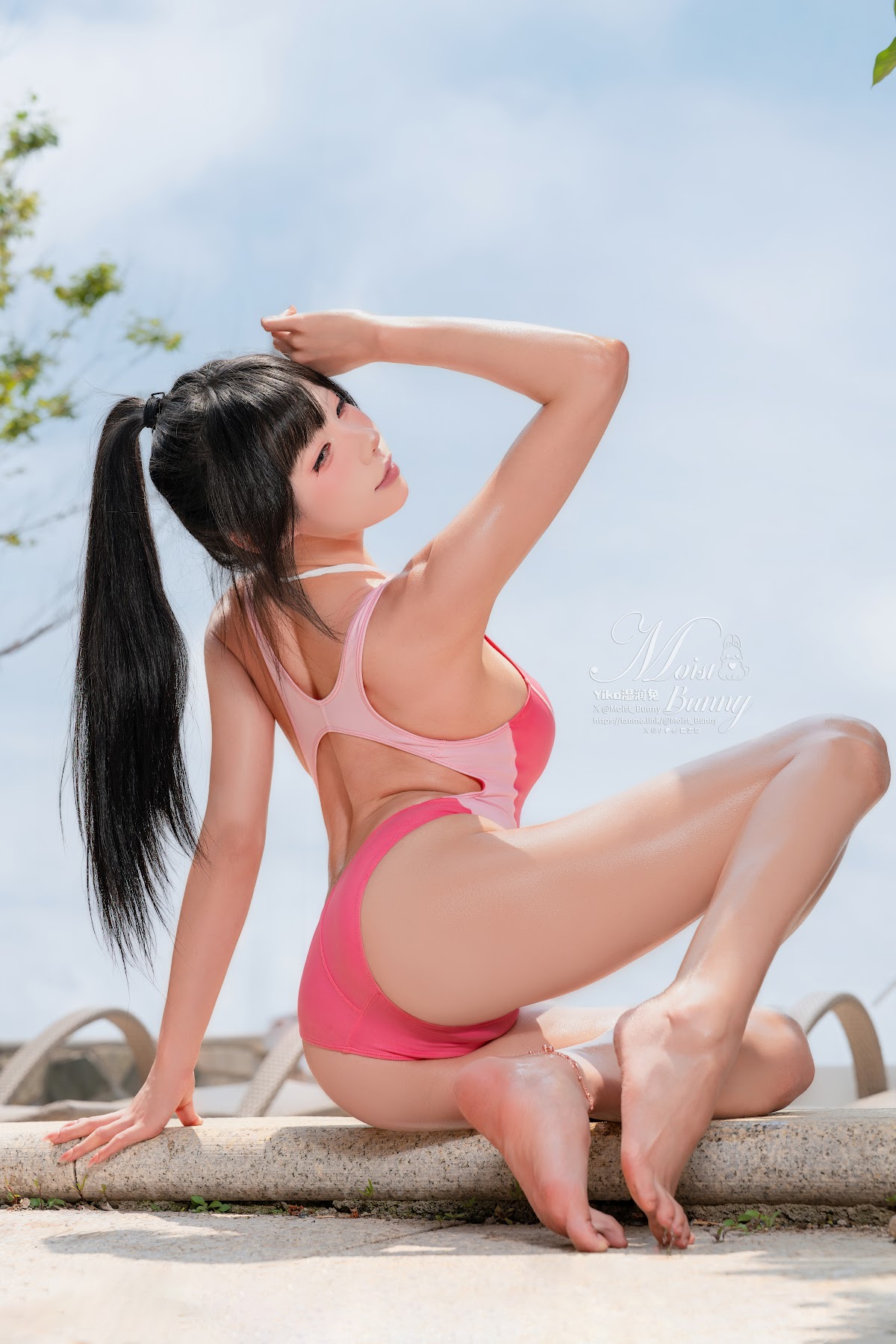Coser@黏黏团子兔 – 2025泳装限定作 水泳部前辈 - P27