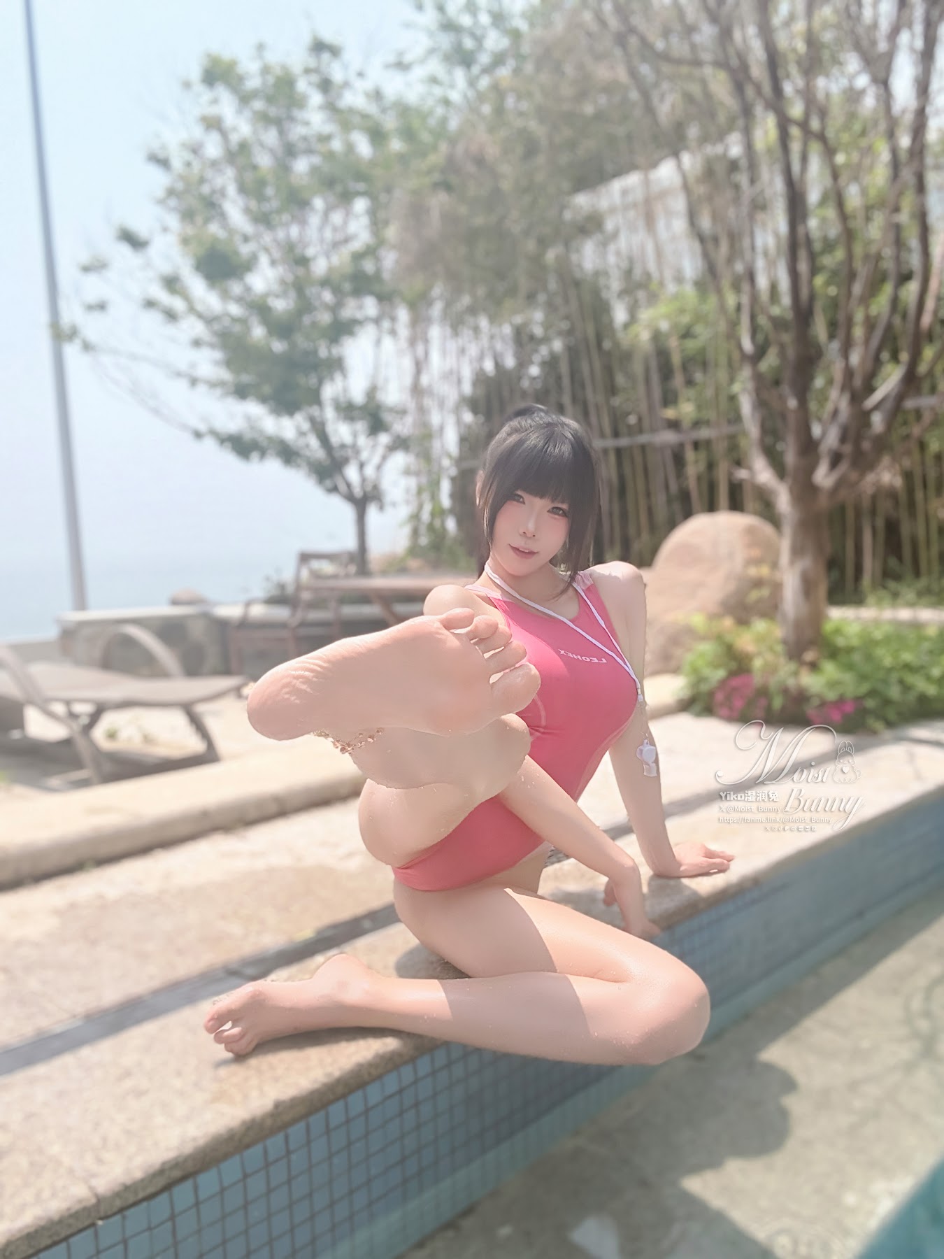 Coser@黏黏团子兔 – 2025泳装限定作 水泳部前辈 - P69