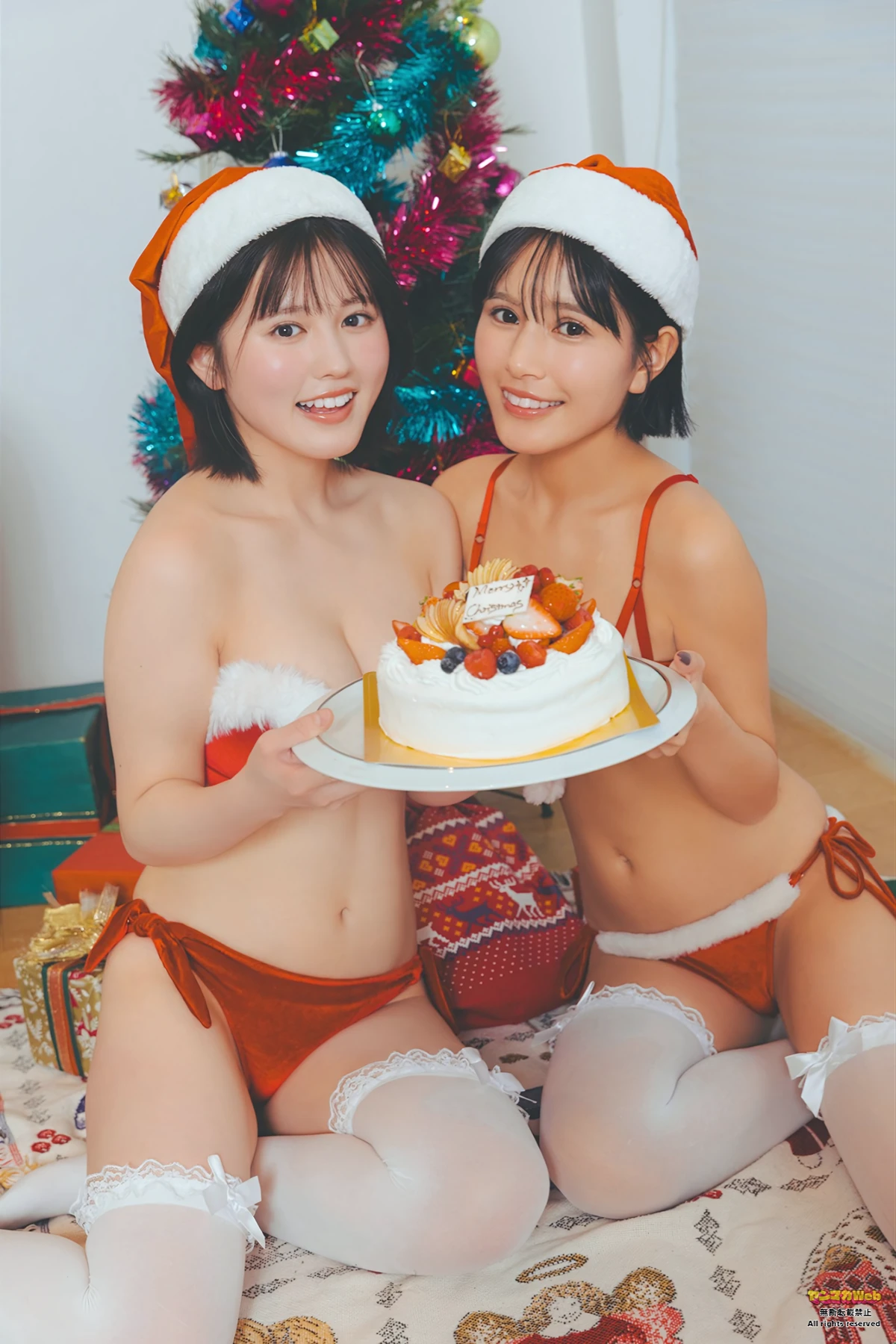 夏芽すず & 池田レイラ – Young Magazine 2026 No.20 (ヤングマガジン 2026年20号) - P12