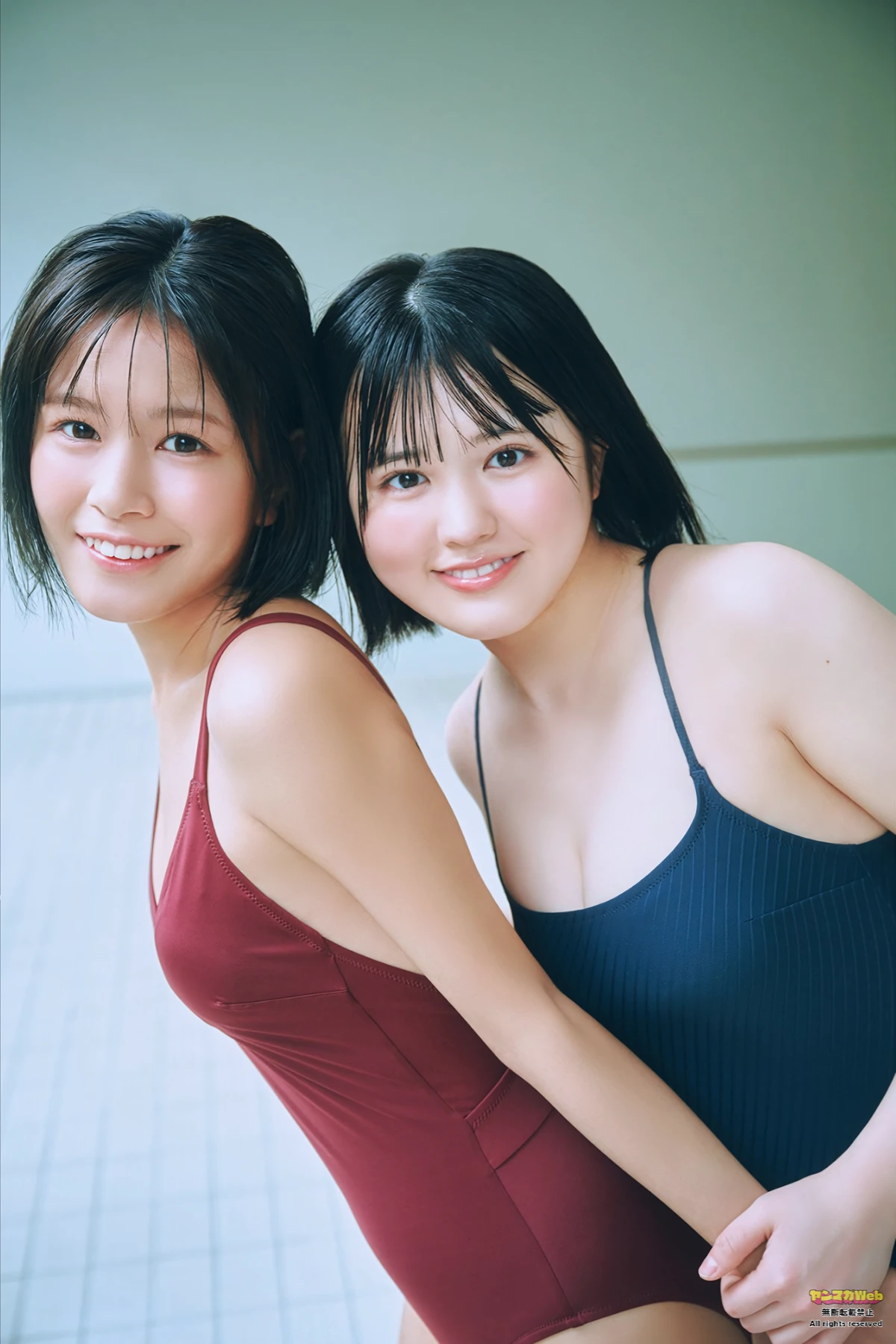 夏芽すず & 池田レイラ – Young Magazine 2026 No.20 (ヤングマガジン 2026年20号) - P17
