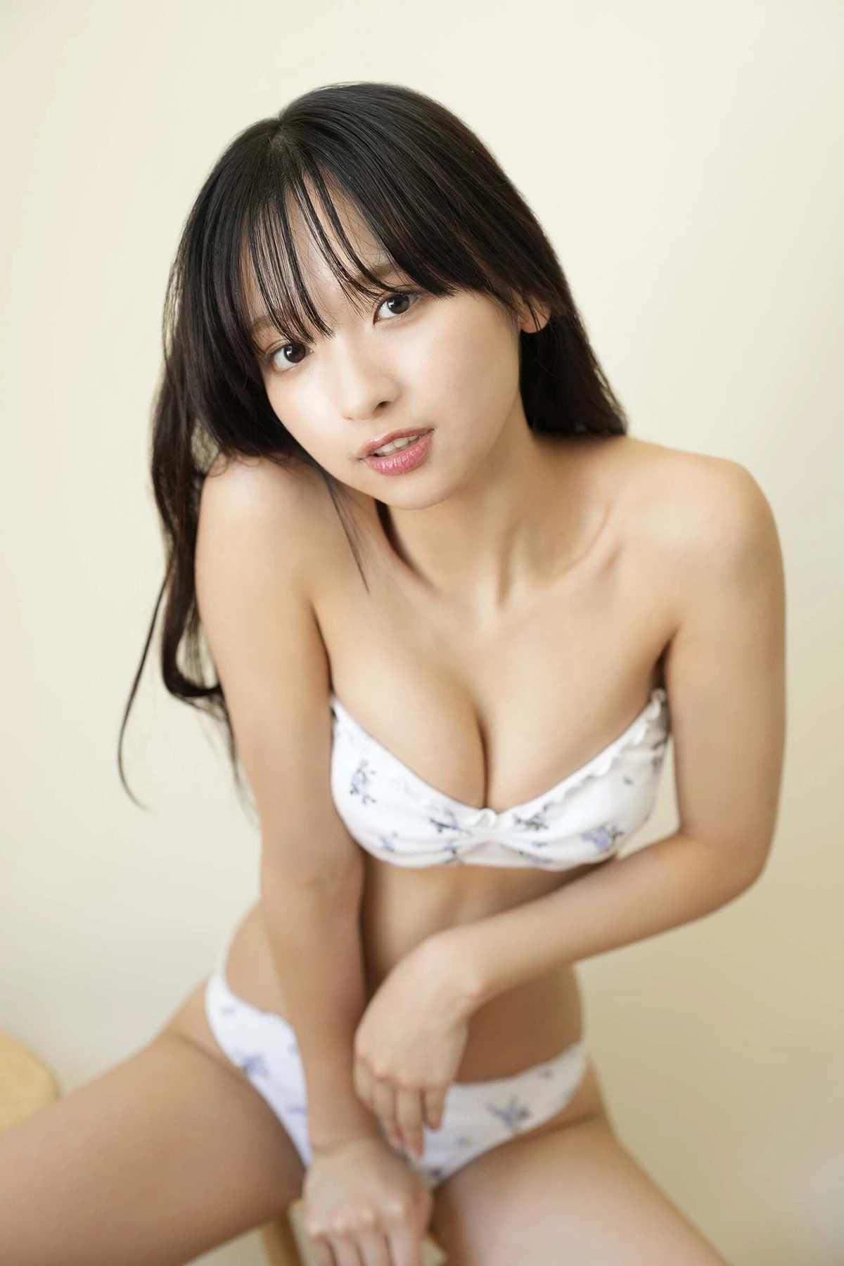 Runa Ichinose 一ノ瀬瑠菜 – デジタル写真集 「カワイさのレシピ。」 - P33