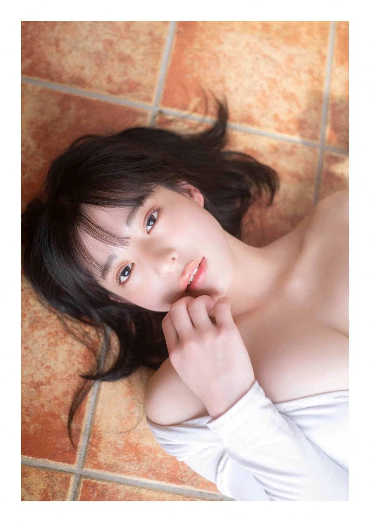 Miyabi Nagano 長野雅 – 写真集 「静かに、惹きつける」 - P10
