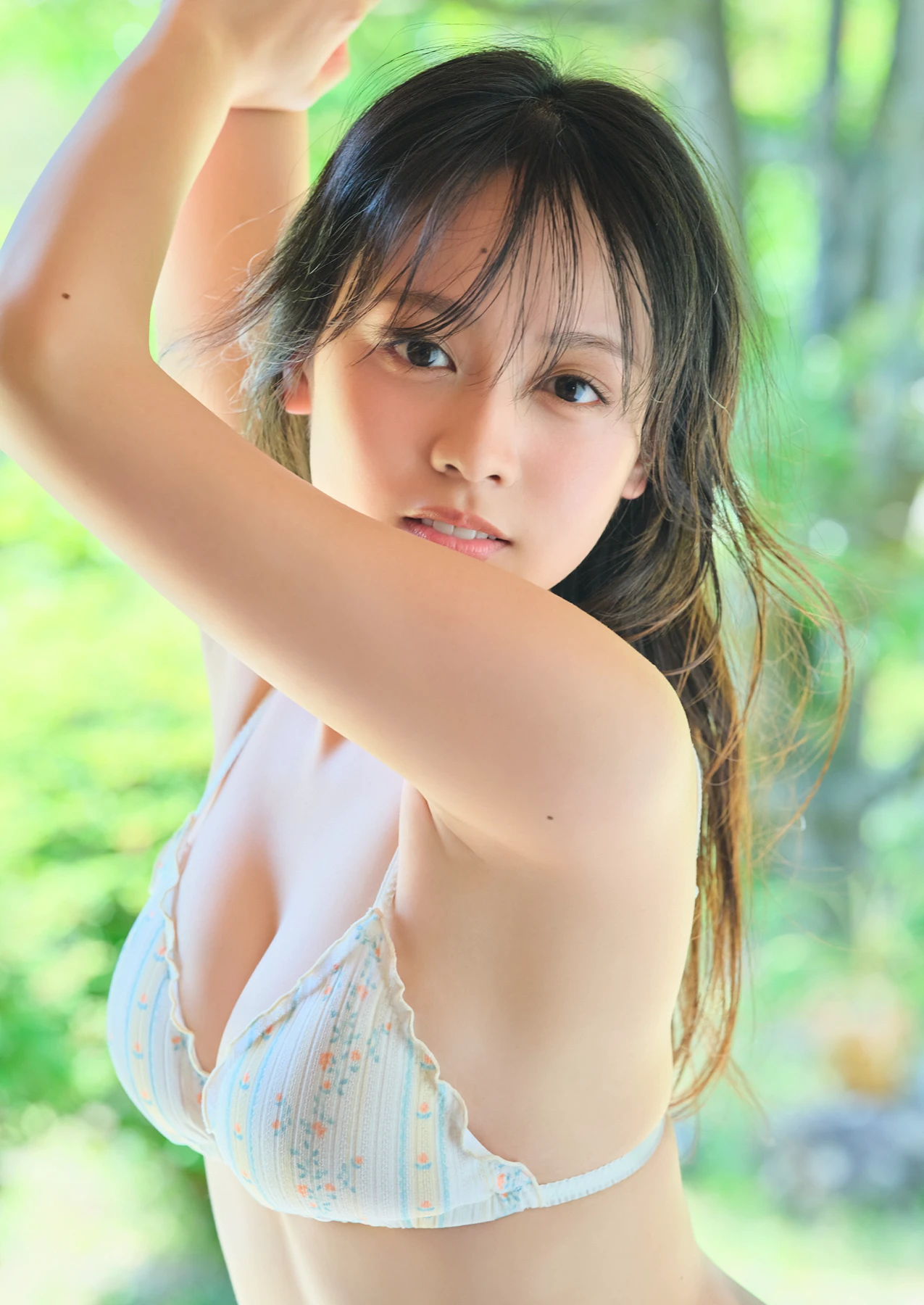 緑川春菜・月野もも・宮嶋くるみ – Young Jump 2026 No.29 (ヤングジャンプ 2026年29号) - P33