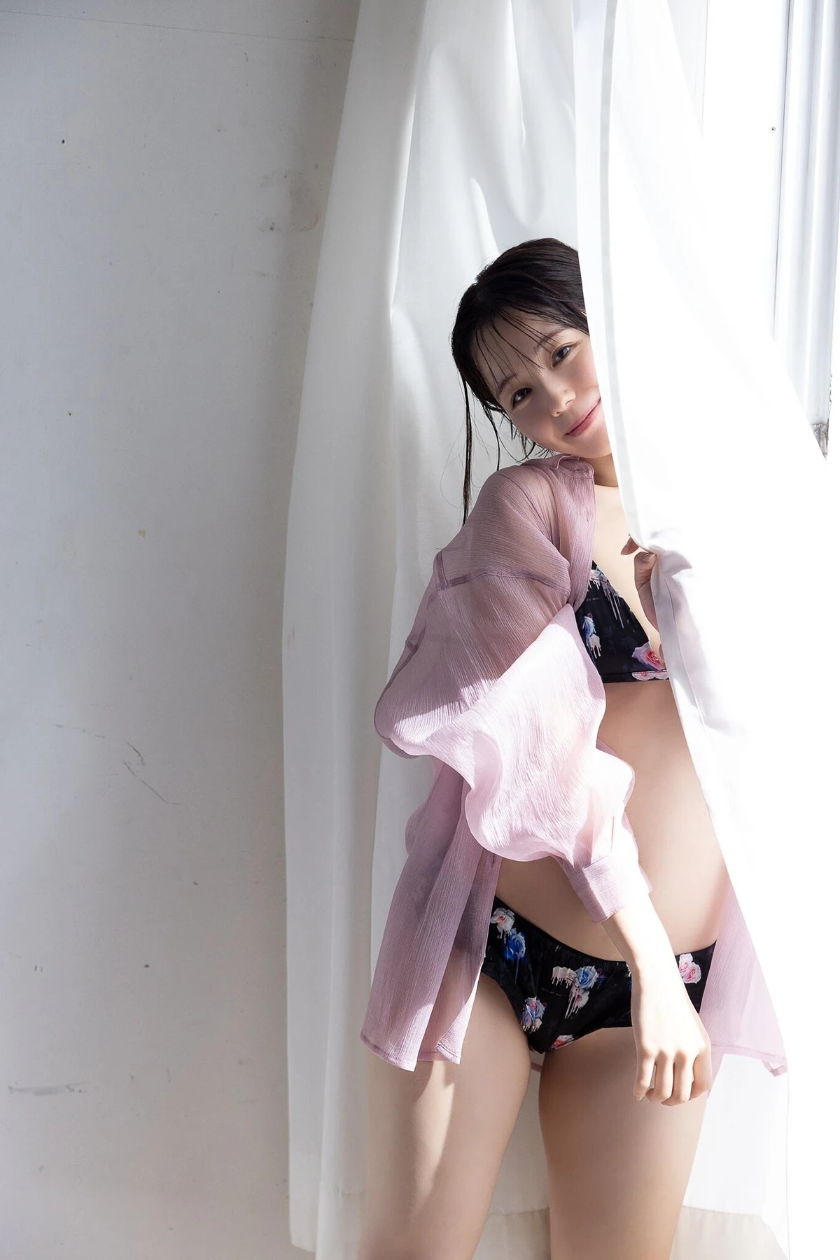 Rina Koike 小池里奈 – SPA！デジタル写真集 「変わらない愛らしさ」 - P12