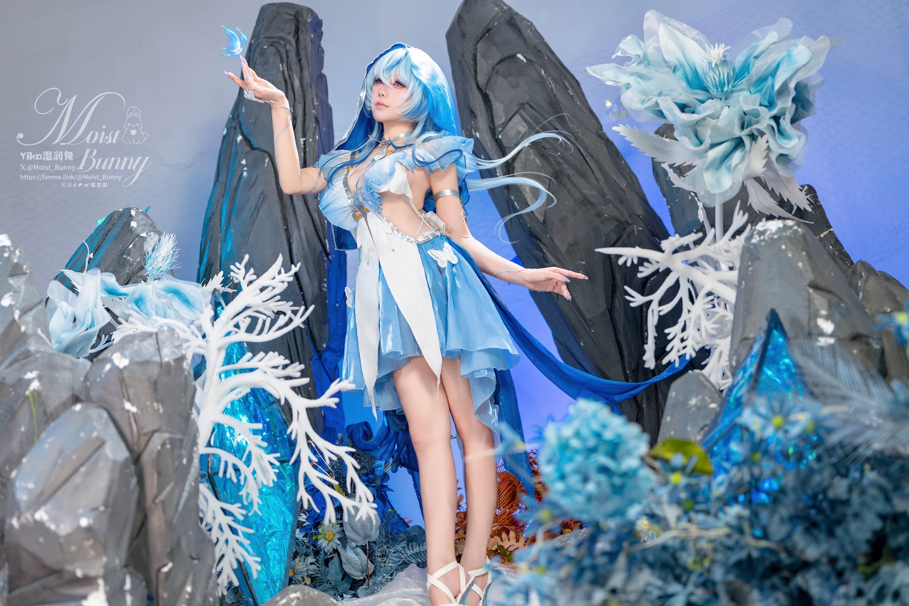 Coser@黏黏团子兔 – 11月作品『守岸人』 - P1