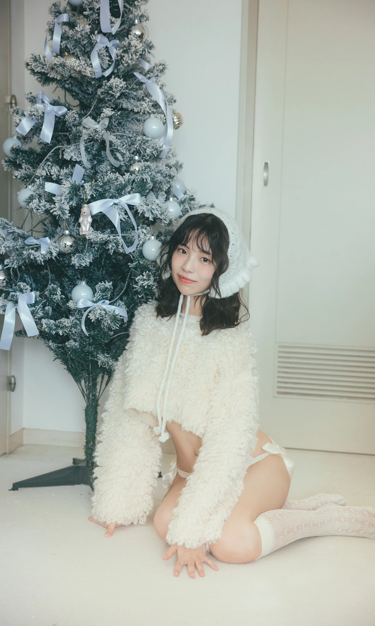 Hina Kikuchi 菊地姫奈 – Non-no 写真集 「Weekender」 - P101