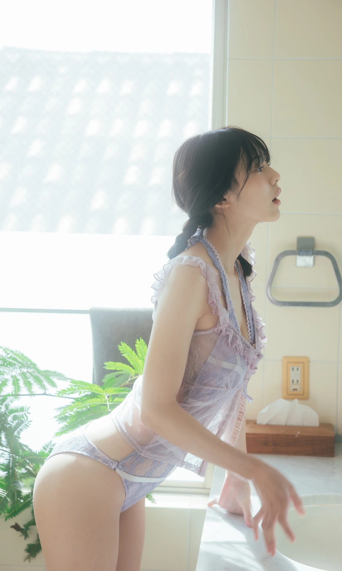 Hina Kikuchi 菊地姫奈 – Non-no 写真集 「Weekender」 - P106
