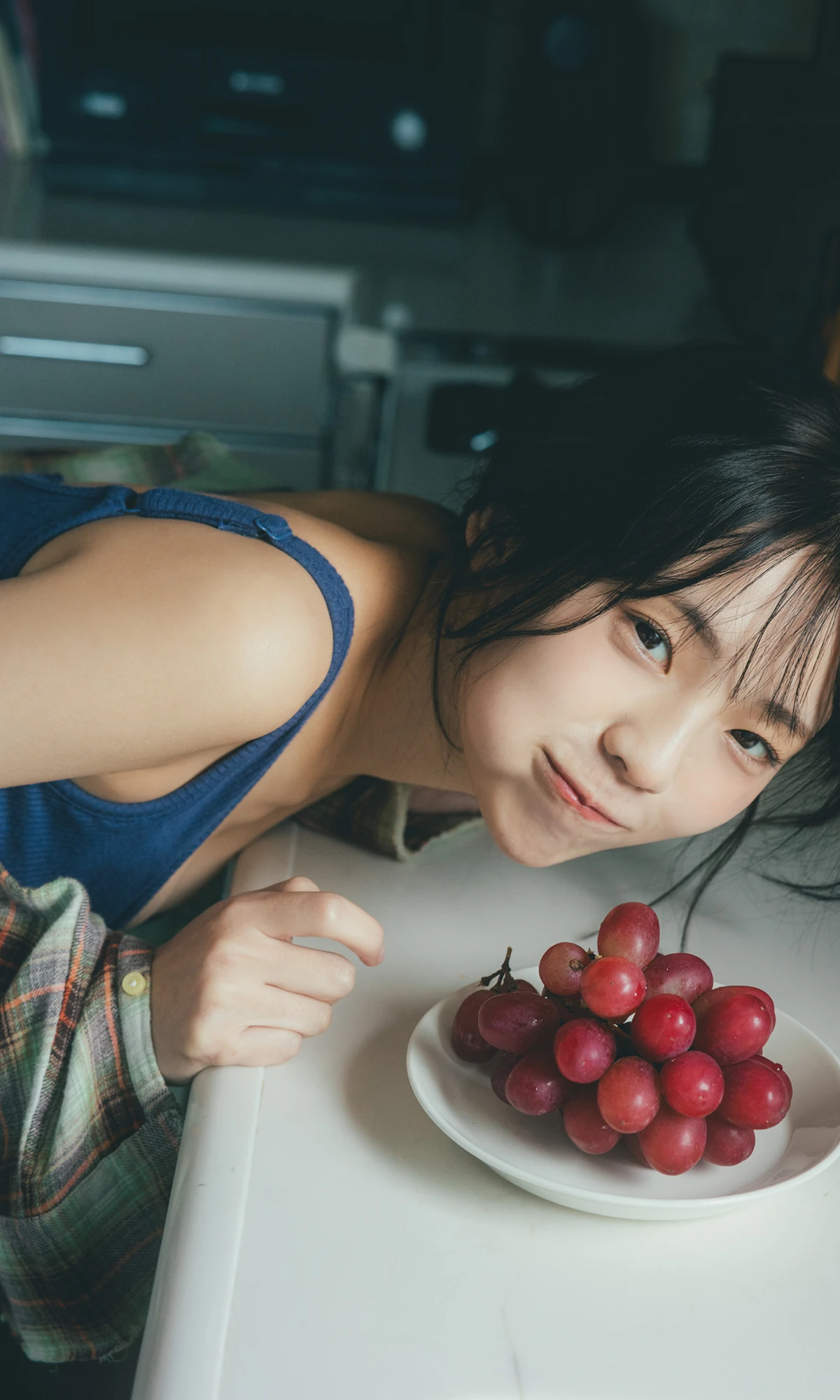 Hina Kikuchi 菊地姫奈 – Non-no 写真集 「Weekender」 - P58