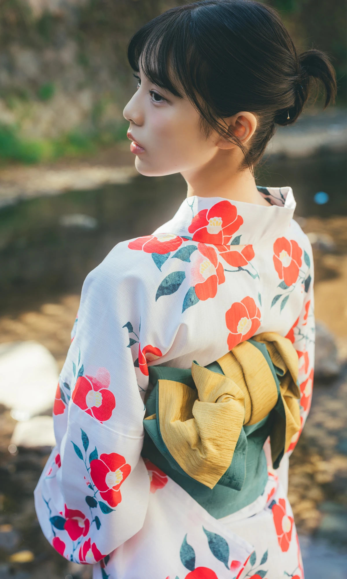 Hina Kikuchi 菊地姫奈 – Non-no 写真集 「Weekender」 - P72