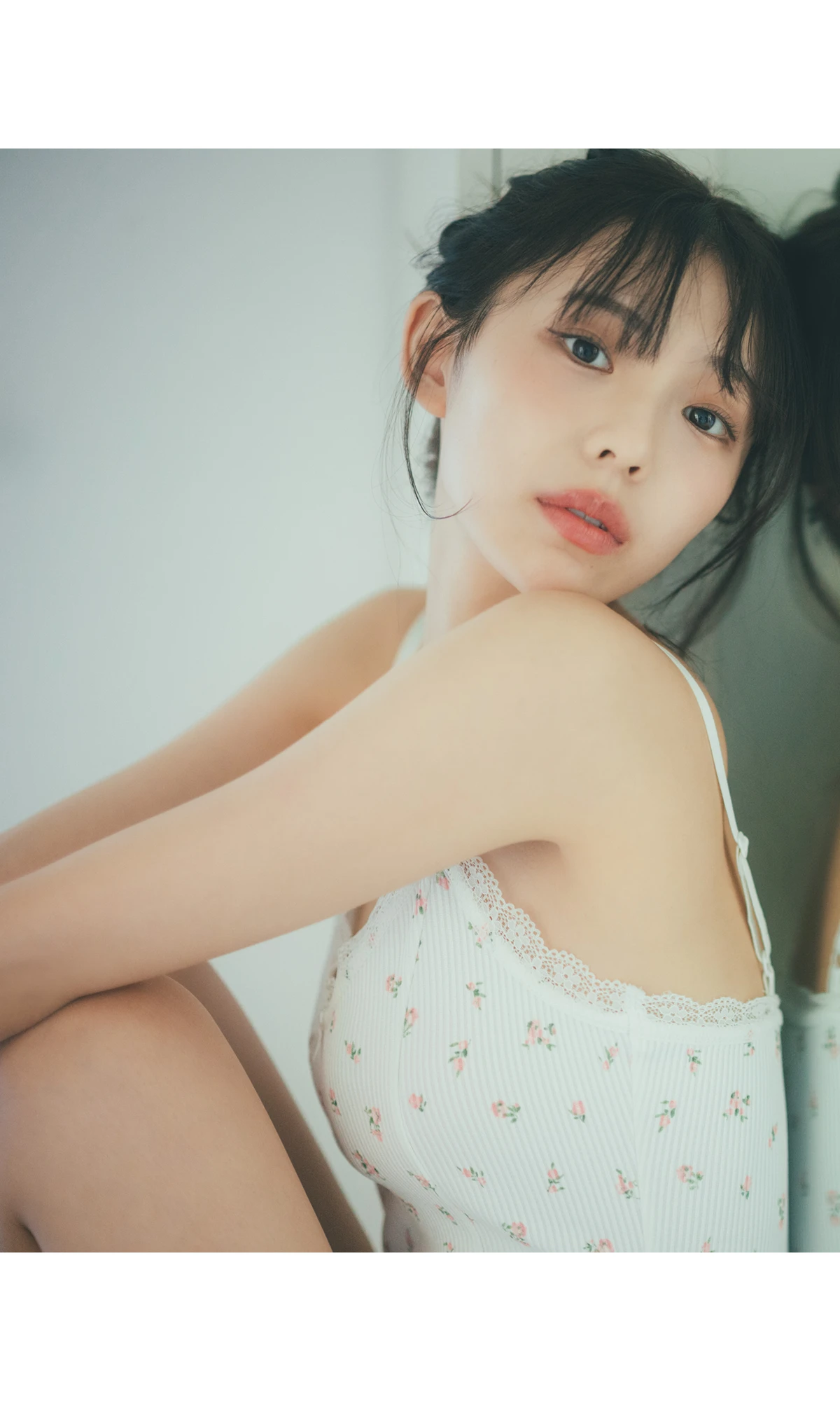 Hina Kikuchi 菊地姫奈 – Non-no 写真集 「Weekender」 - P80