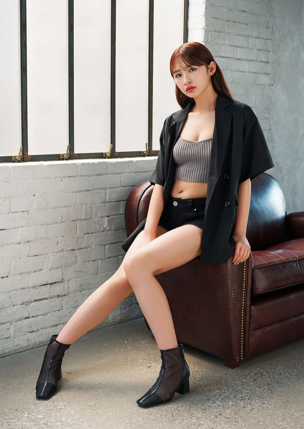 Hinata Matsumoto 松本日向 – 写真集 「Luminous」 - P19