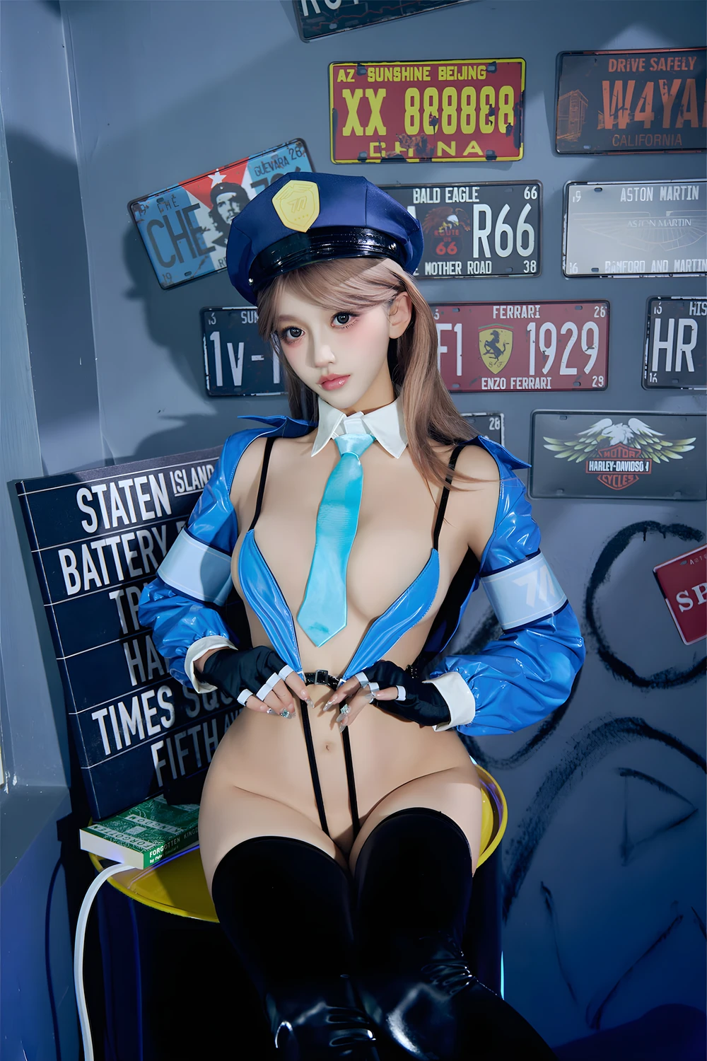 Cosplay 过期米线线喵 – 女警 - P32
