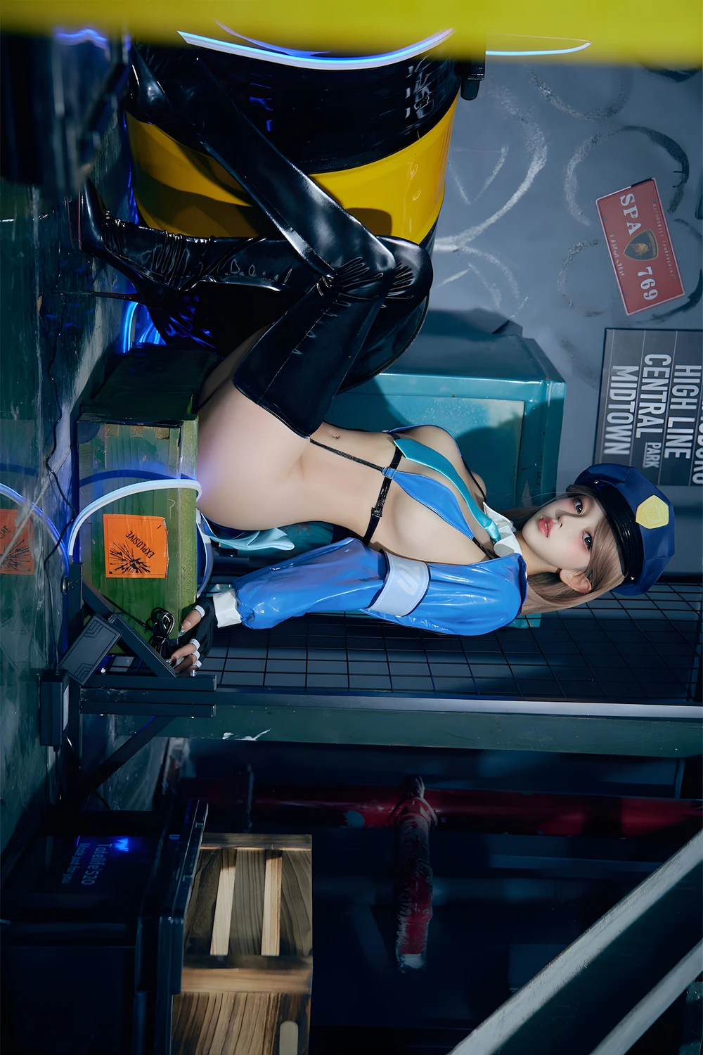 Cosplay 过期米线线喵 – 女警 - P8