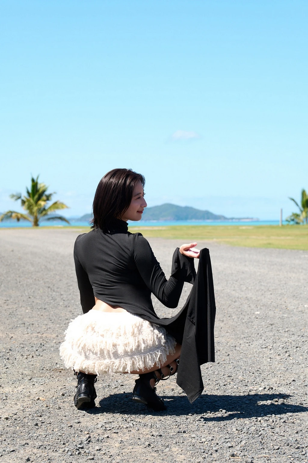 Ina Enohara 榎原依那 – 2nd写真集 「I am Ina」 - P28