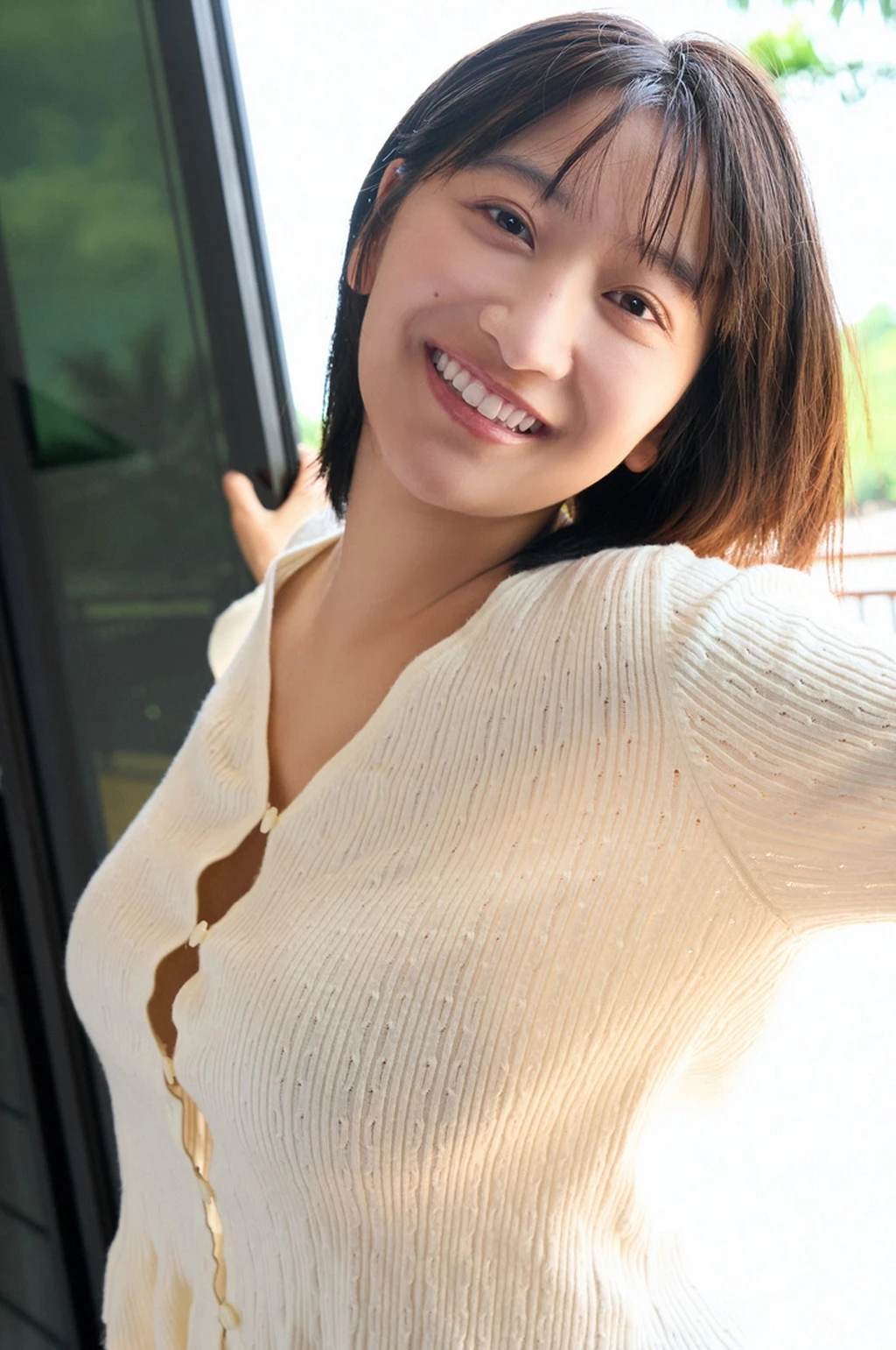 Ina Enohara 榎原依那 – 2nd写真集 「I am Ina」 - P47