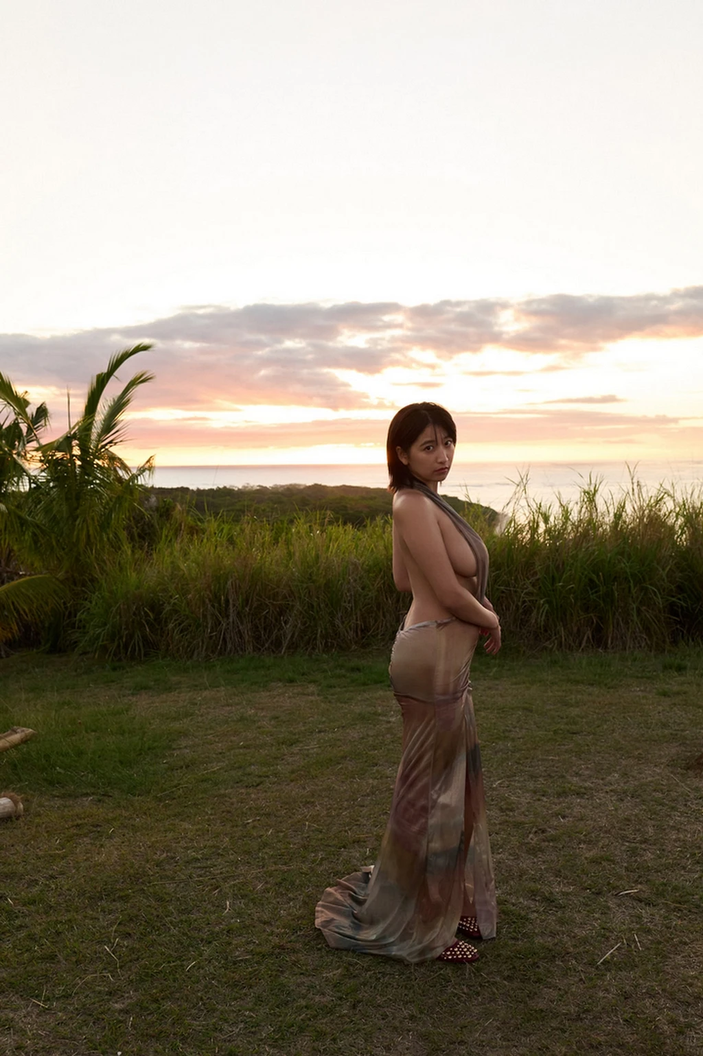 Ina Enohara 榎原依那 – 2nd写真集 「I am Ina」 - P65
