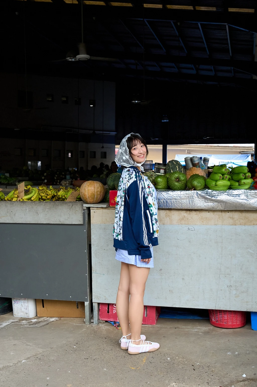 Ina Enohara 榎原依那 – 2nd写真集 「I am Ina」 - P72