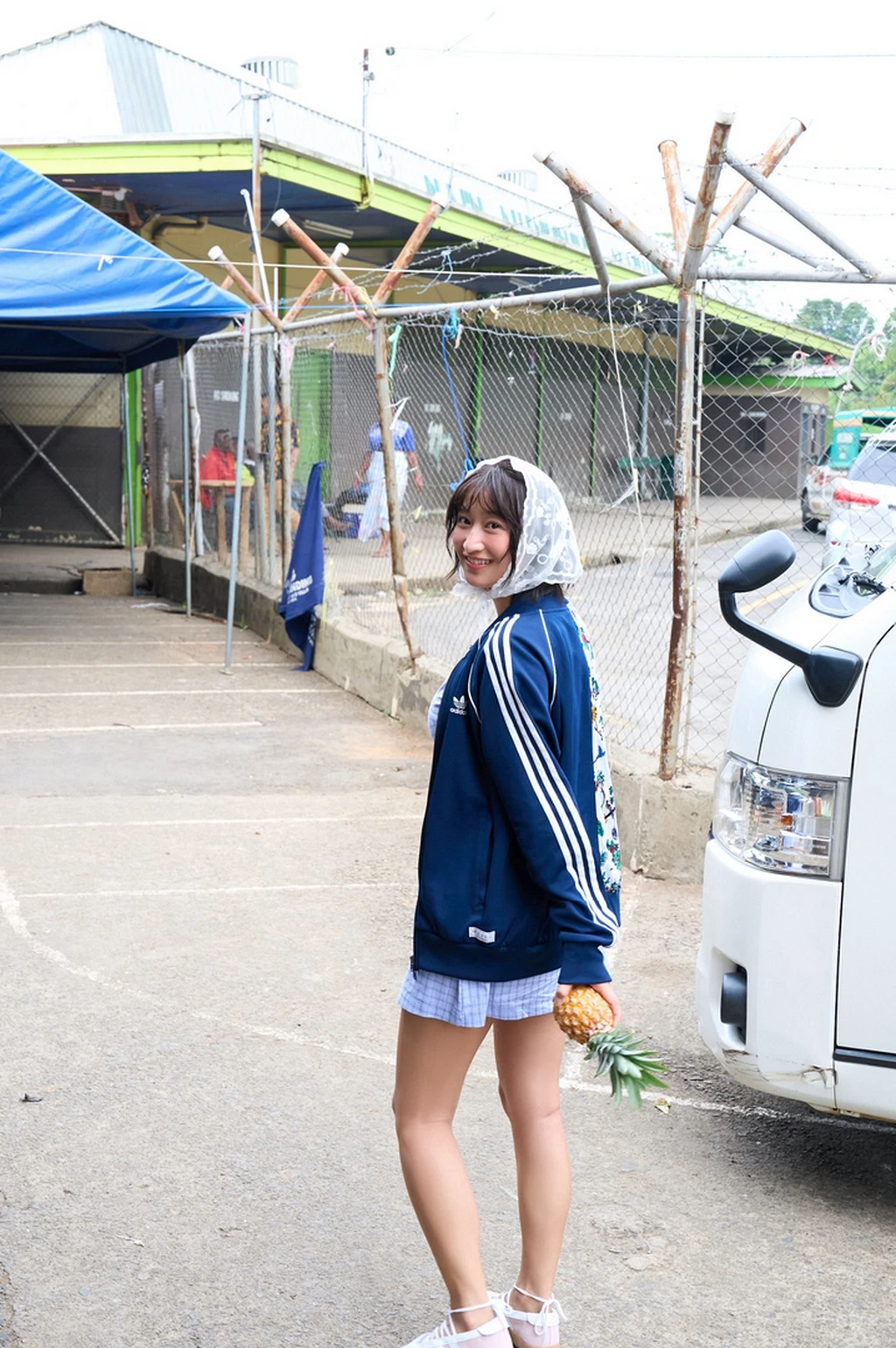 Ina Enohara 榎原依那 – 2nd写真集 「I am Ina」 - P73