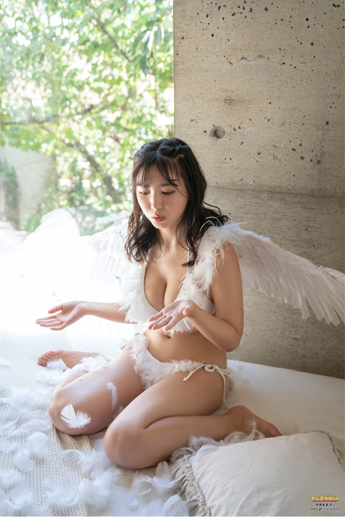 沢口愛華・一ノ瀬ひかり – Gekkan Young Magazine 2026 No.07 (月刊ヤングマガジン 2026年7号) - P39