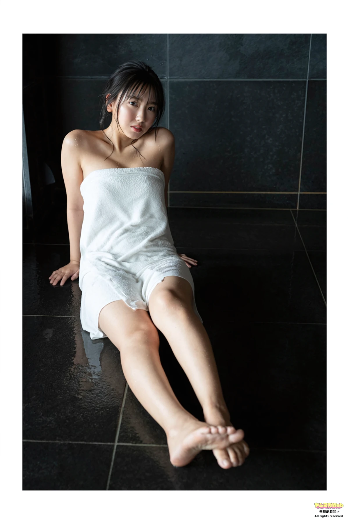 沢口愛華・一ノ瀬ひかり – Gekkan Young Magazine 2026 No.07 (月刊ヤングマガジン 2026年7号) - P55