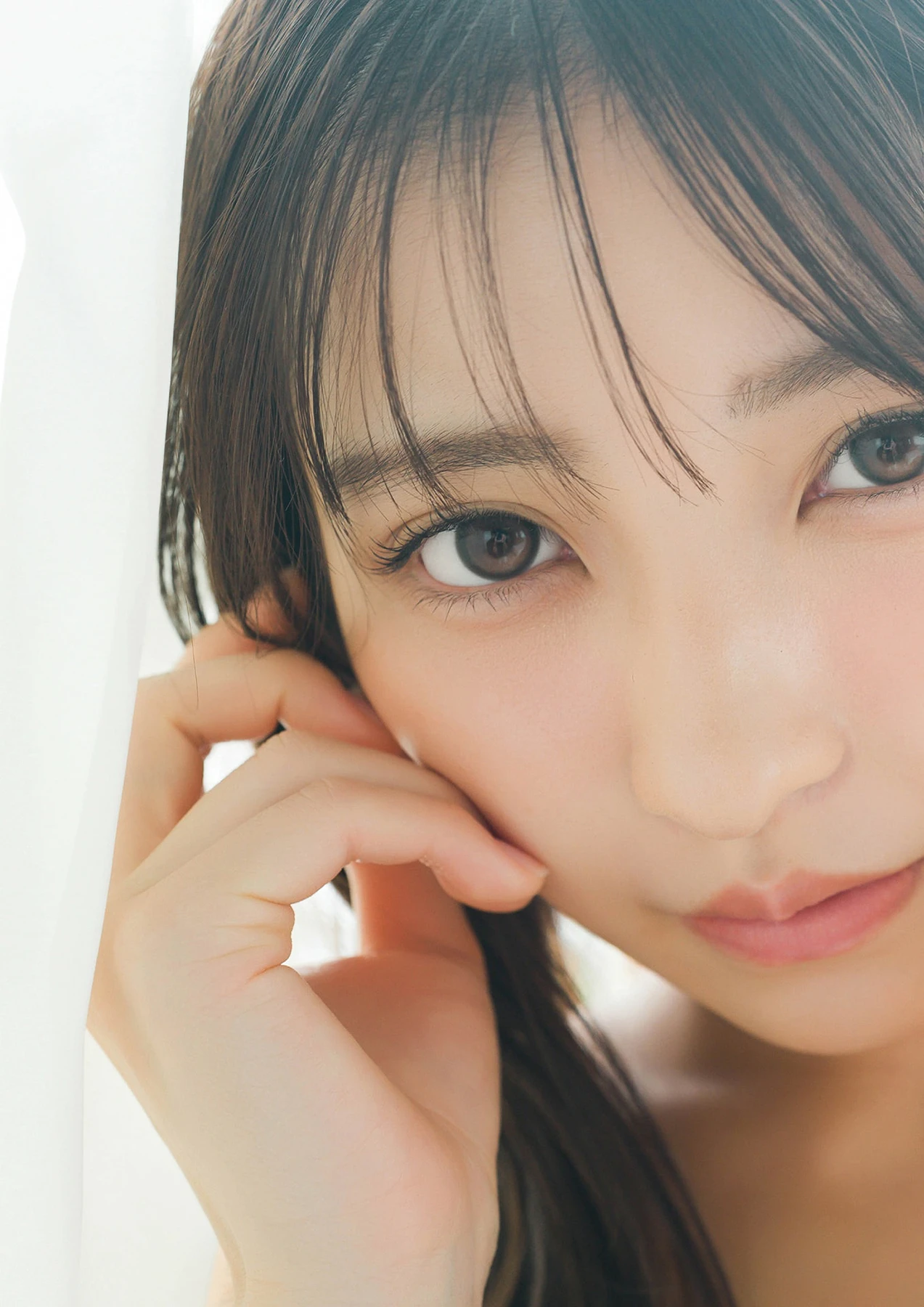 Toumi 十味 – DOLCEデジタル写真集 「うしろからギュッとして。」 - P1