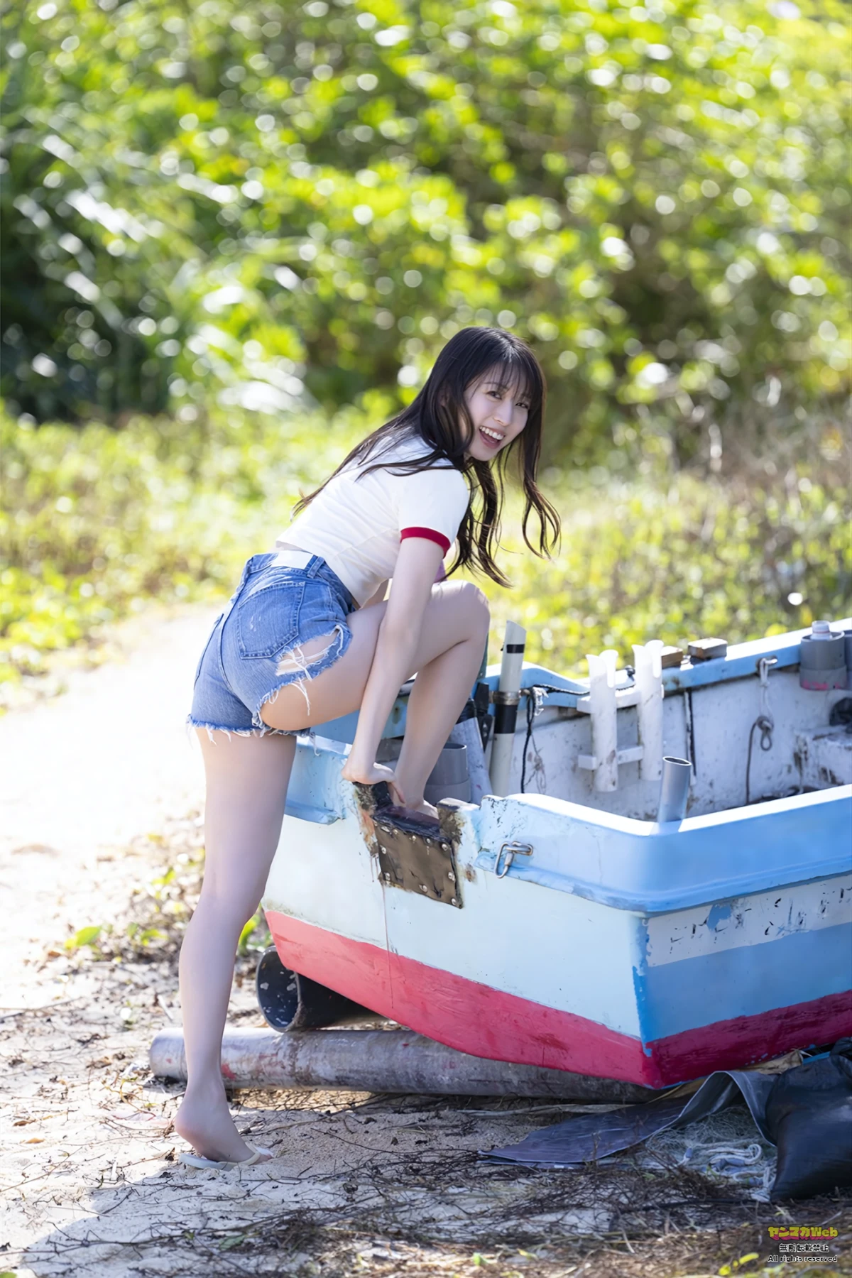 牧野真莉愛・鎌田彩樺・出口元絵 – Young Magazine 2026 No.30 (ヤングマガジン 2026年30号) - P59