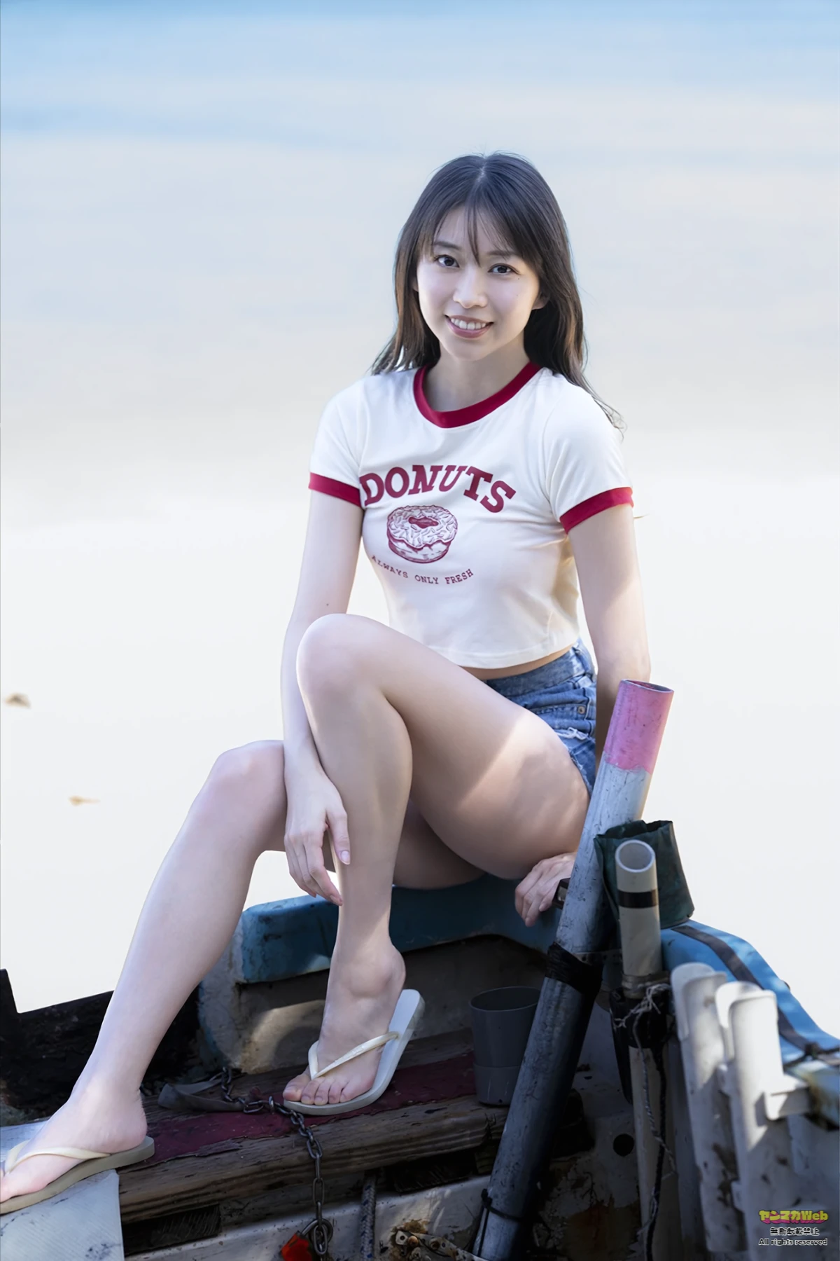牧野真莉愛・鎌田彩樺・出口元絵 – Young Magazine 2026 No.30 (ヤングマガジン 2026年30号) - P60