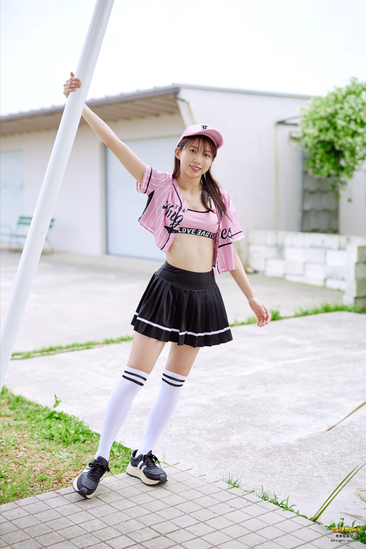 牧野真莉愛・鎌田彩樺・出口元絵 – Young Magazine 2026 No.30 (ヤングマガジン 2026年30号) - P63