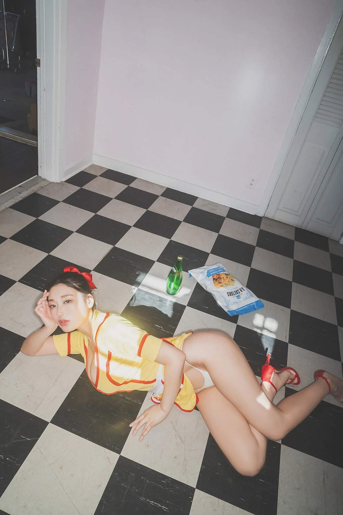 Kei Fubuki 風吹ケイ – 写真集 「StrawberrySoda」 - P31