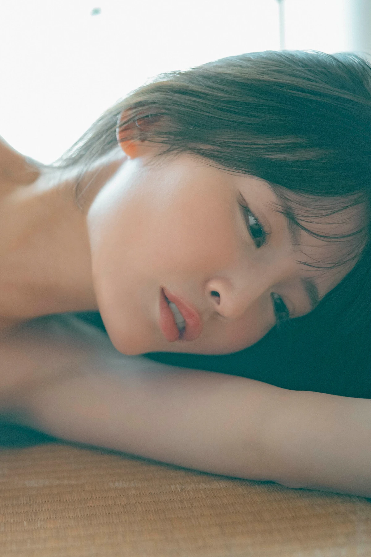 Yura Yura 由良ゆら – FRIDAYデジタル写真集 「Sweet Swaying」 - P131
