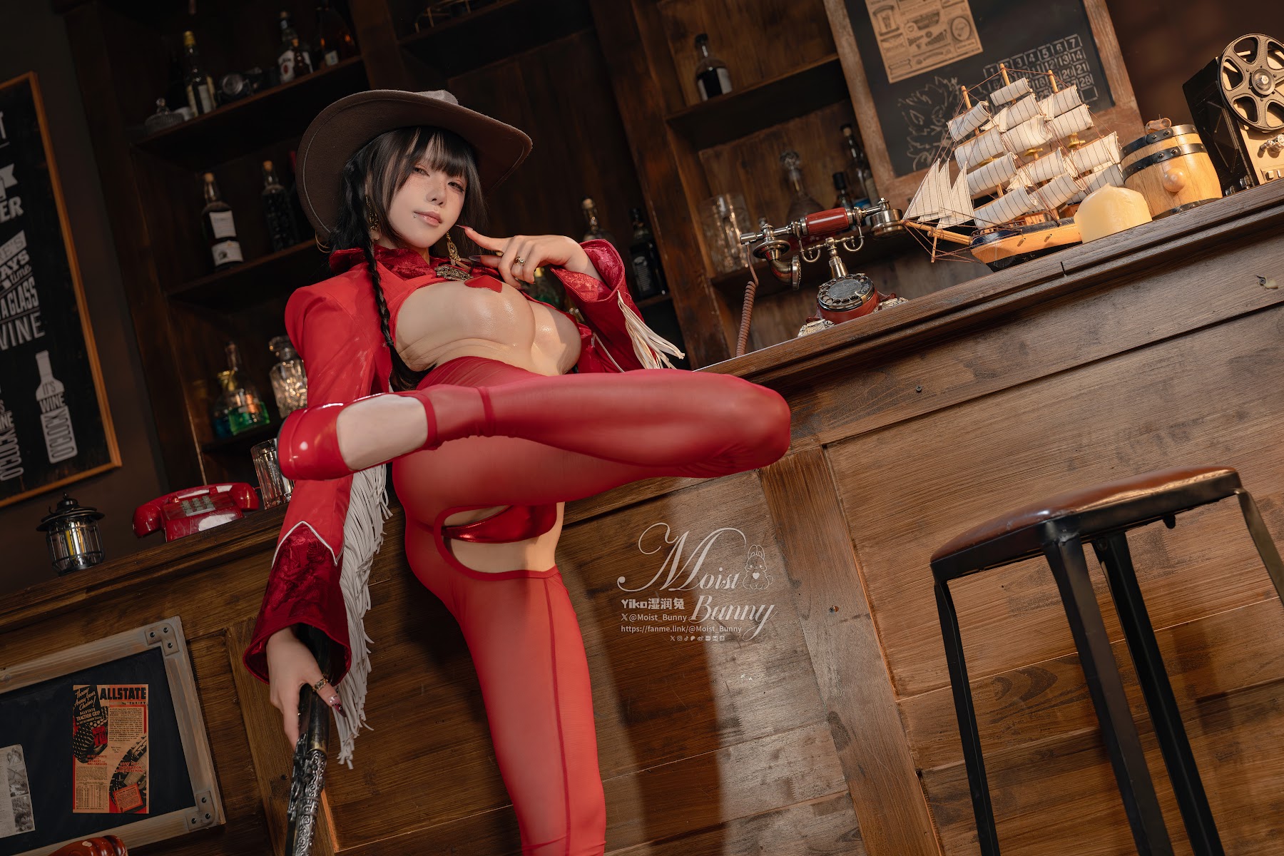 Coser@黏黏团子兔 – 06月作品『西部逆兔女郎』Thirsty - P87