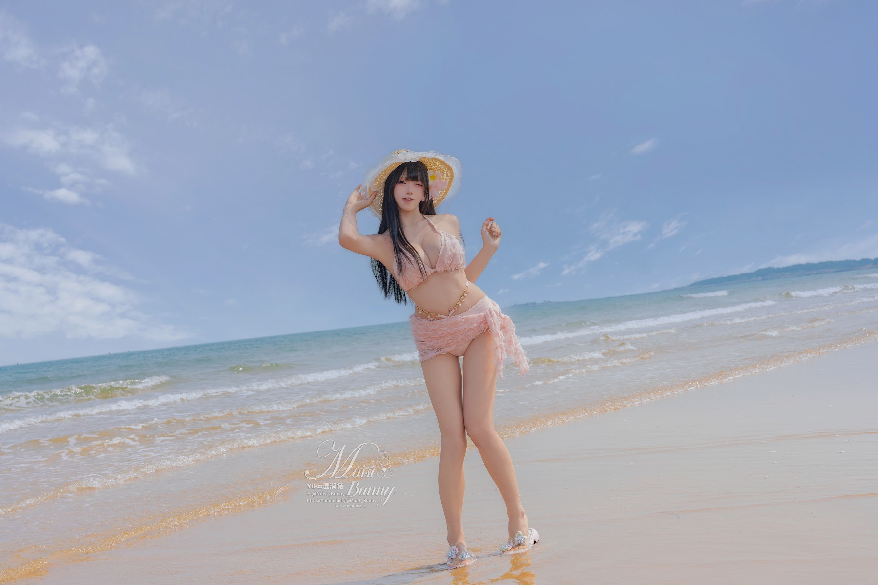 Coser@黏黏团子兔 – 07月作品『粉红假日』 - P1