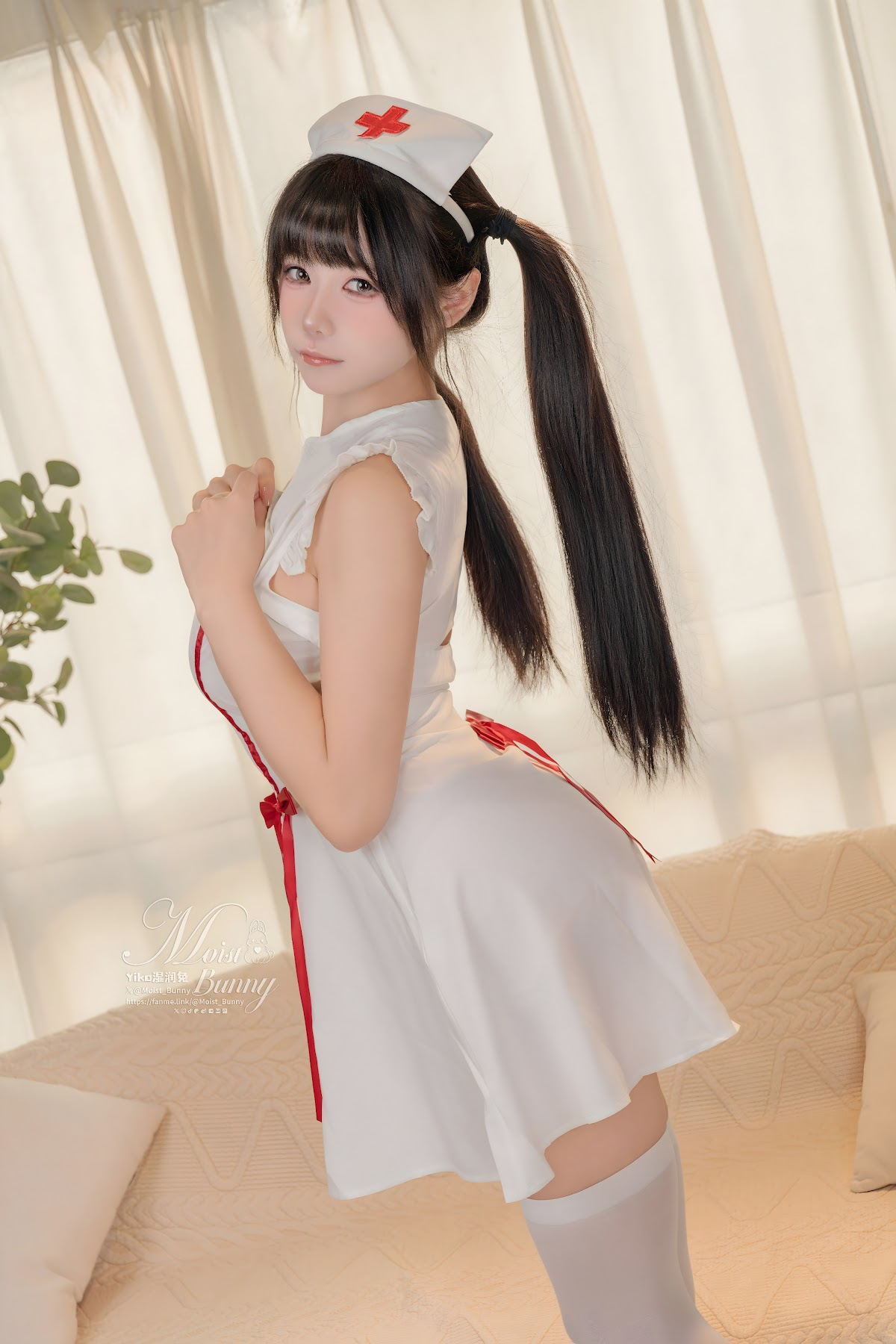 Coser@黏黏团子兔 – 07月月票特典 『甜心陪护』 - P12