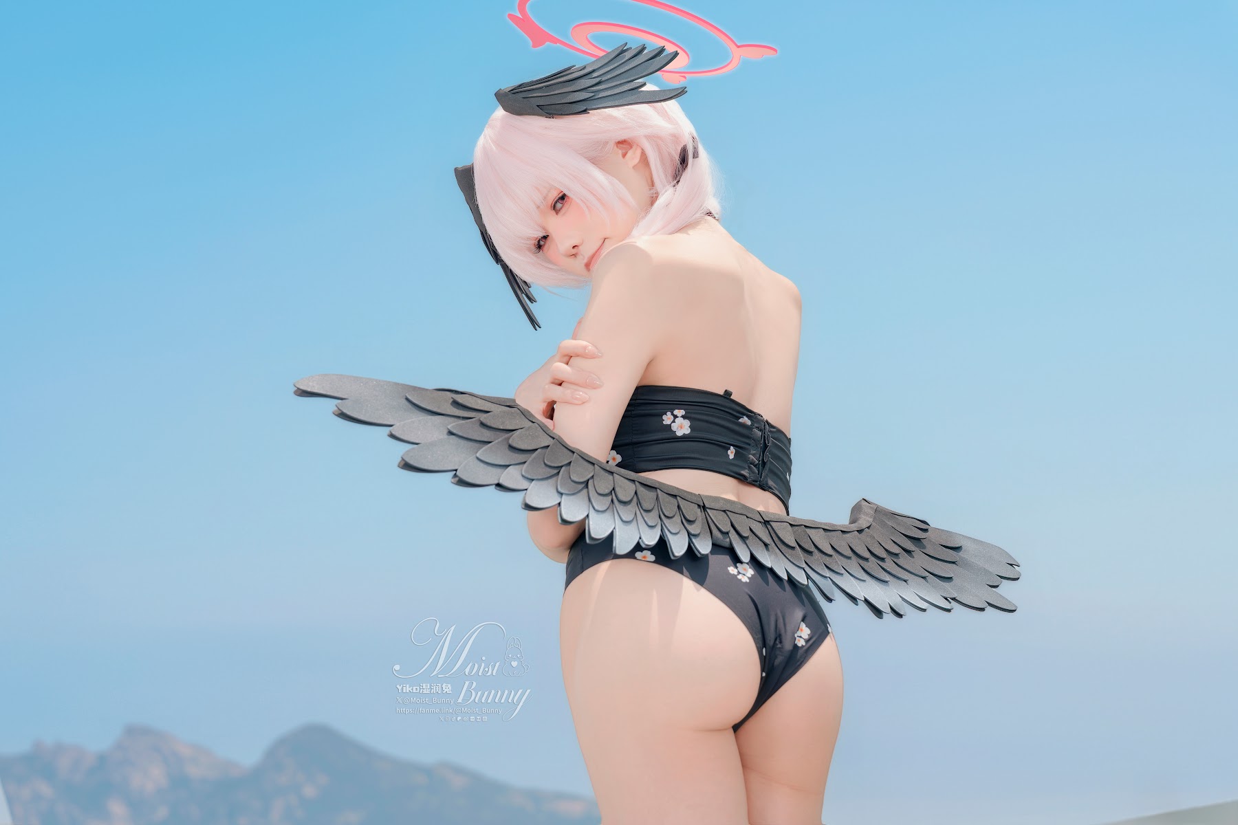 Coser@黏黏团子兔 – 08月作品『下江小春 泳装』Honey - P10