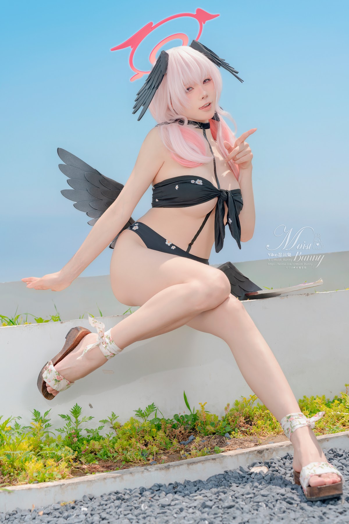 Coser@黏黏团子兔 – 08月作品『下江小春 泳装』Honey - P11