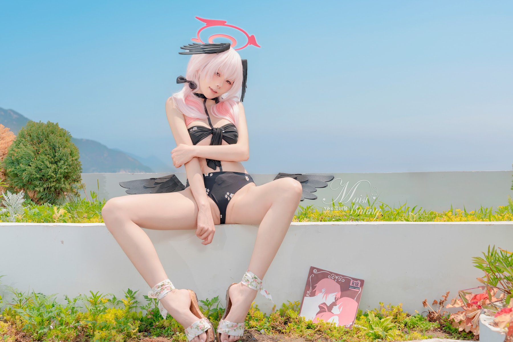 Coser@黏黏团子兔 – 08月作品『下江小春 泳装』Honey - P17