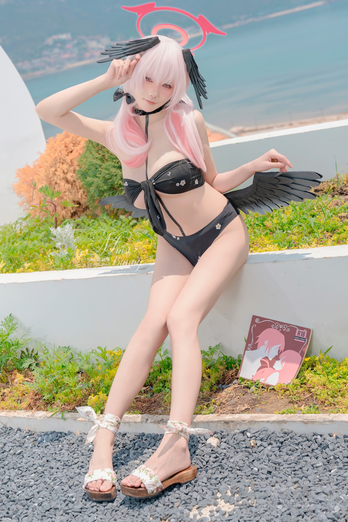 Coser@黏黏团子兔 – 08月作品『下江小春 泳装』Honey - P18