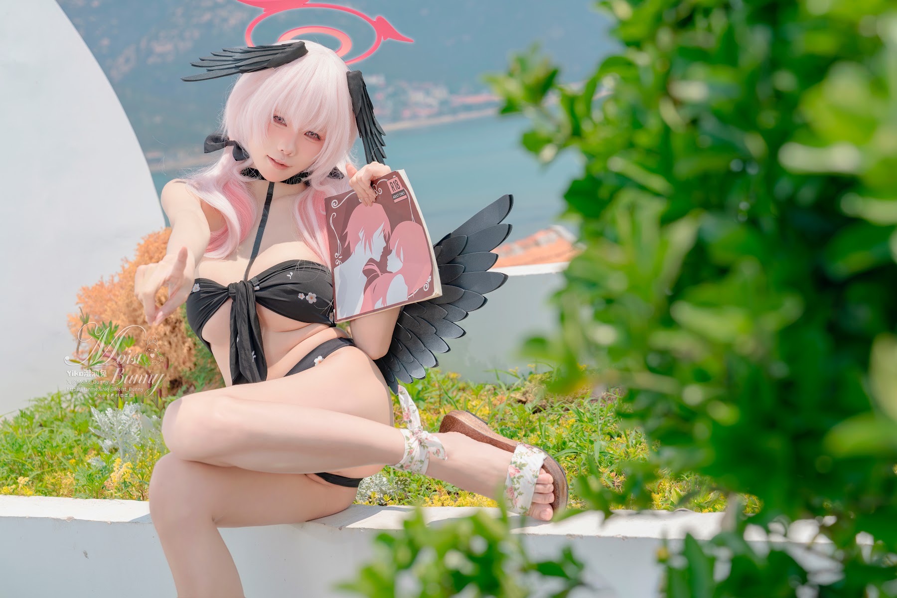Coser@黏黏团子兔 – 08月作品『下江小春 泳装』Honey - P19