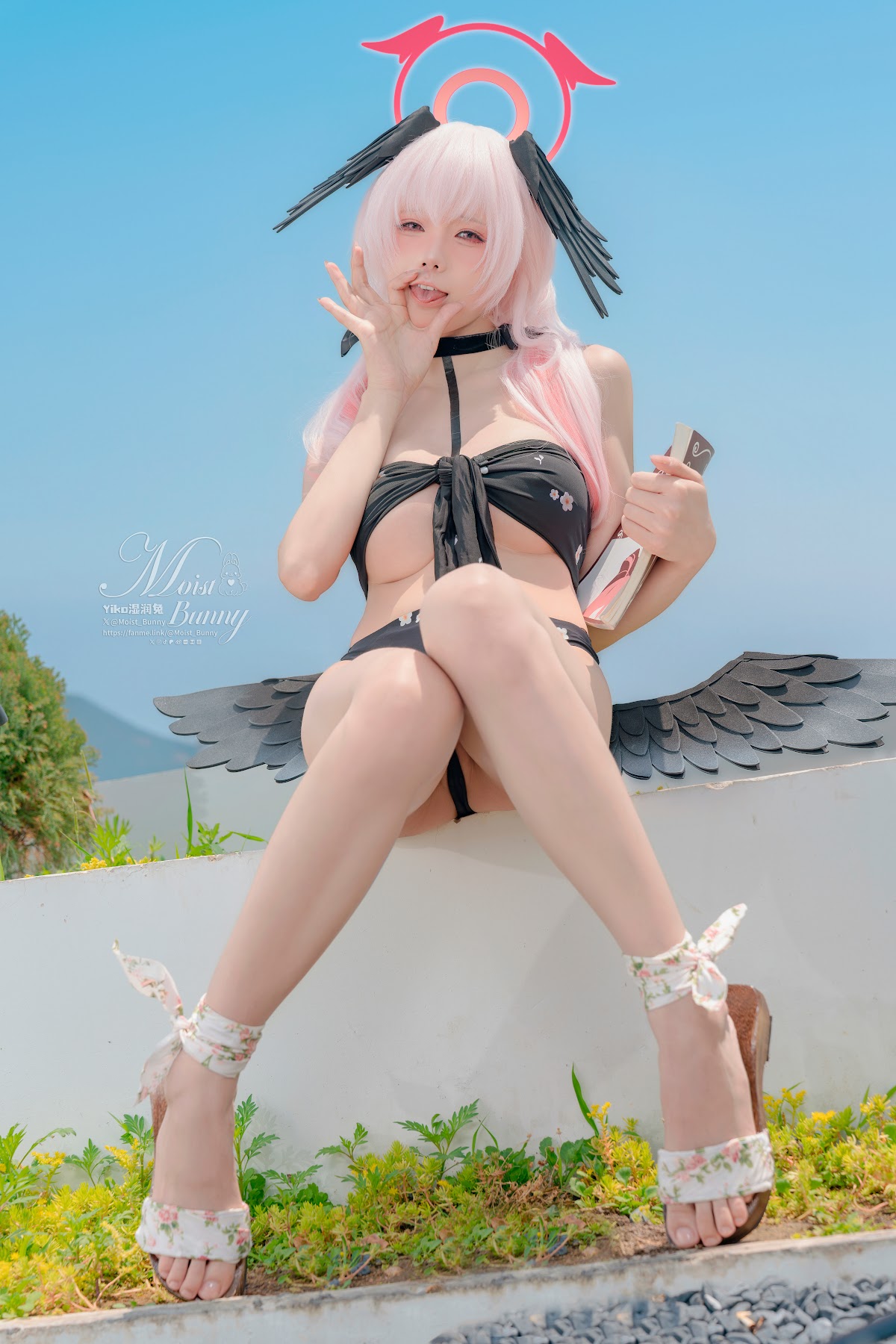 Coser@黏黏团子兔 – 08月作品『下江小春 泳装』Honey - P20