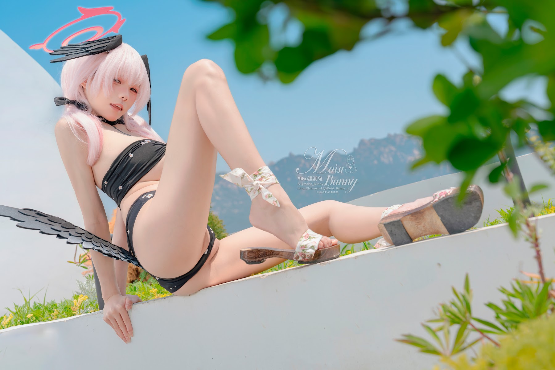 Coser@黏黏团子兔 – 08月作品『下江小春 泳装』Honey - P21