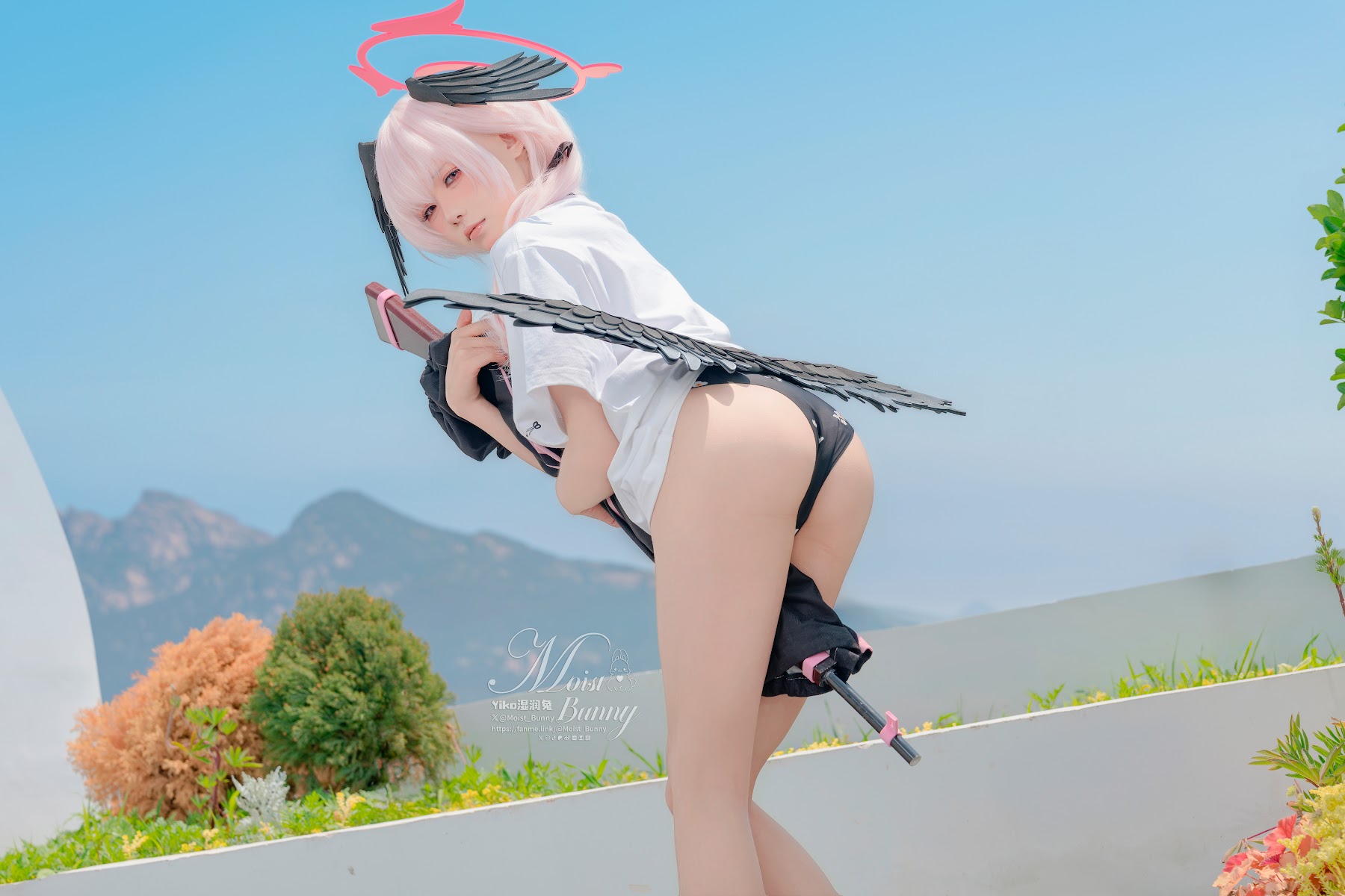 Coser@黏黏团子兔 – 08月作品『下江小春 泳装』Honey - P23