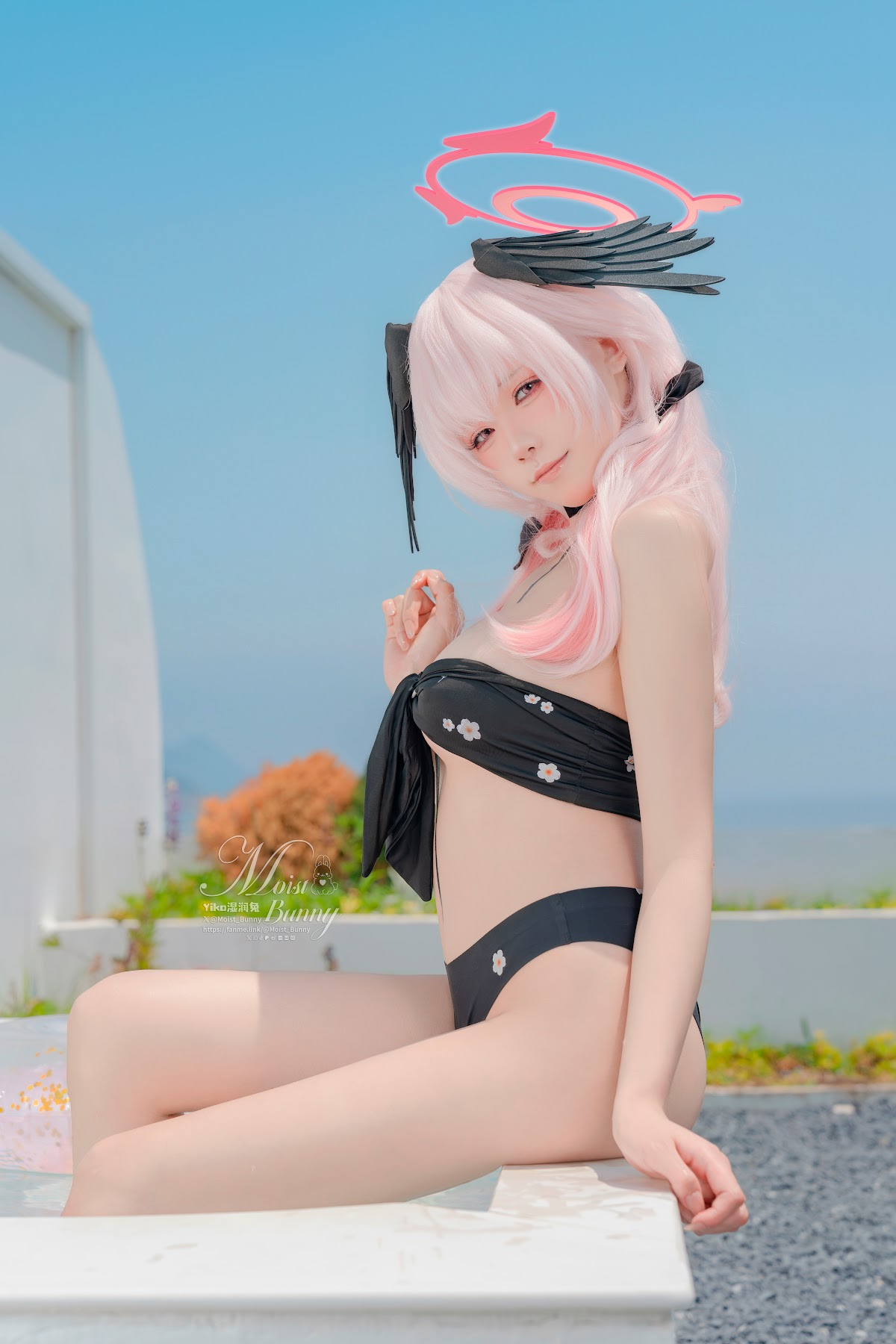Coser@黏黏团子兔 – 08月作品『下江小春 泳装』Honey - P42
