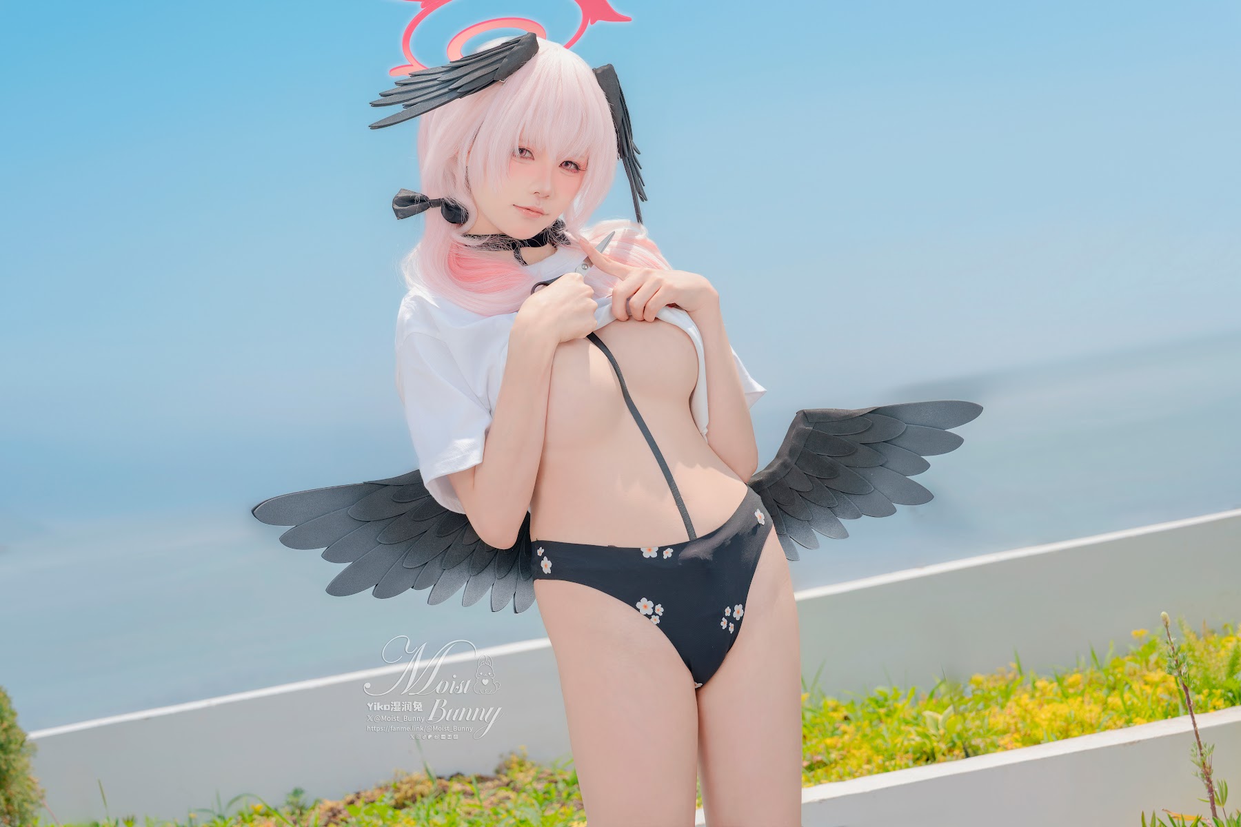 Coser@黏黏团子兔 – 08月作品『下江小春 泳装』Honey - P89