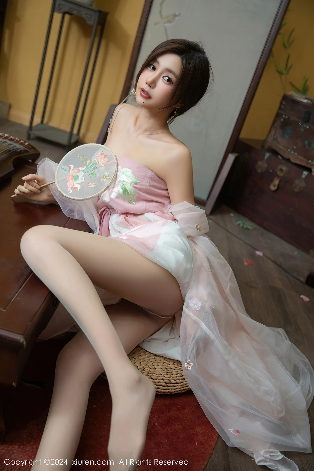 XiuRen秀人网 No.9475 绮里嘉ula - P5