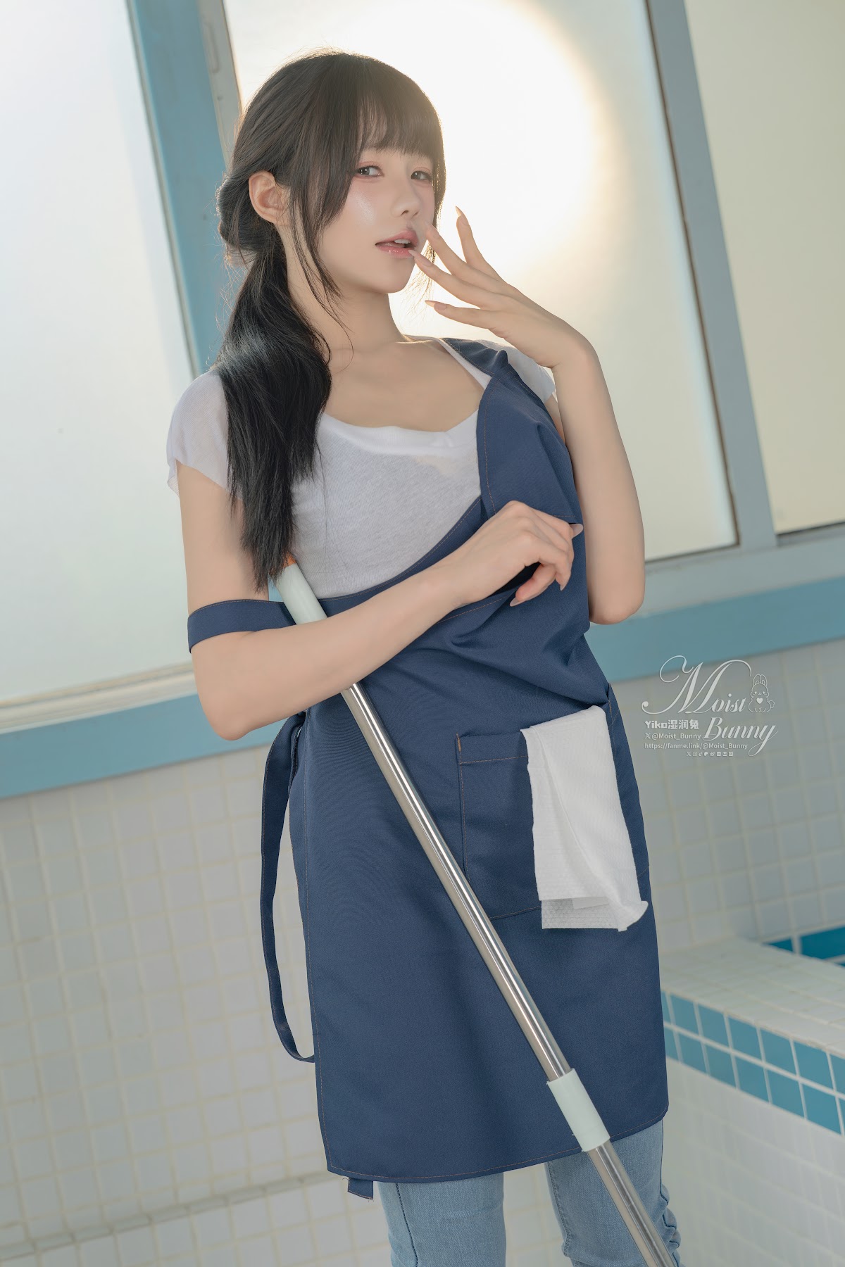 Coser@黏黏团子兔 – 09月作品『钱汤の女将』每夜 - P1