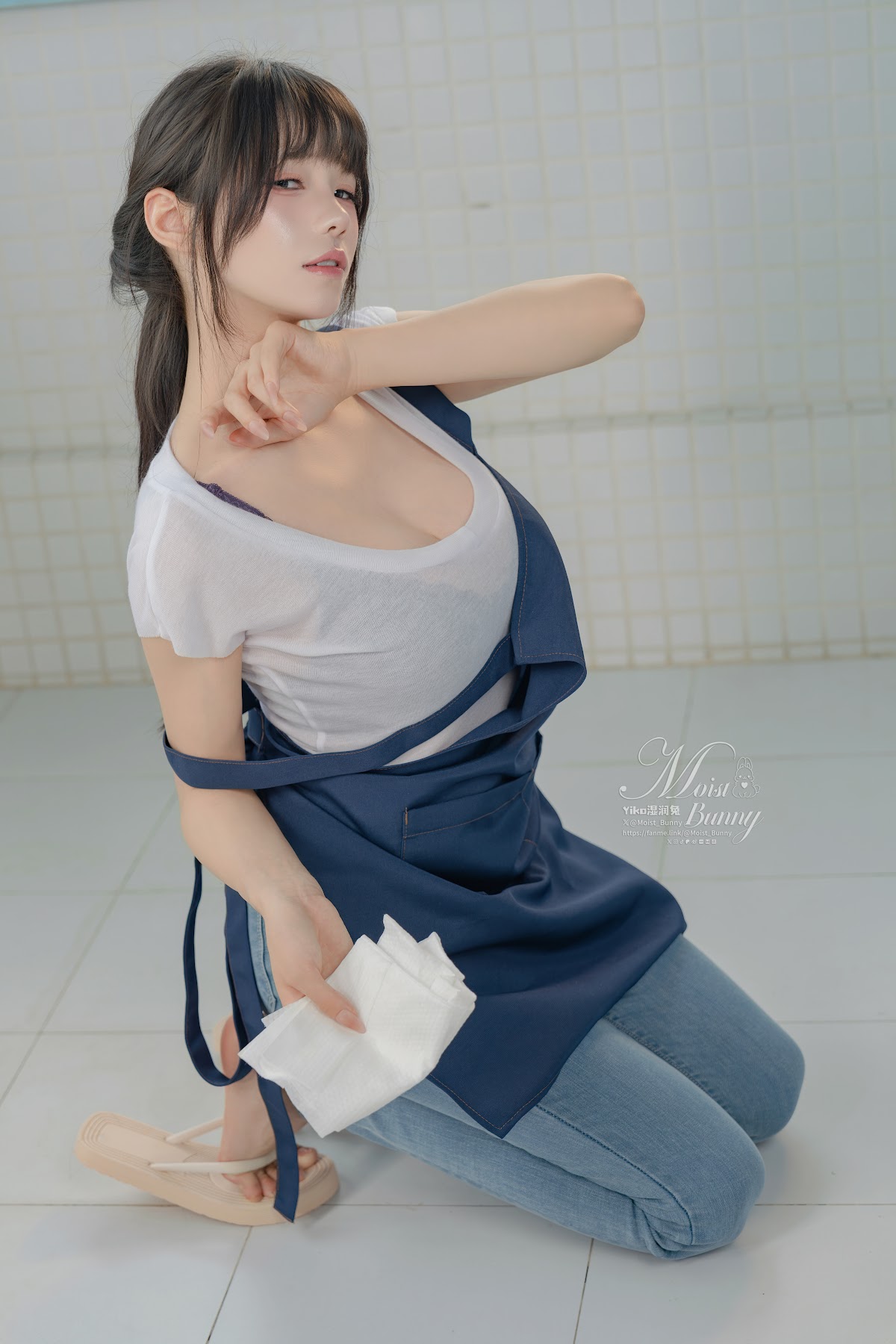 Coser@黏黏团子兔 – 09月作品『钱汤の女将』每夜 - P75