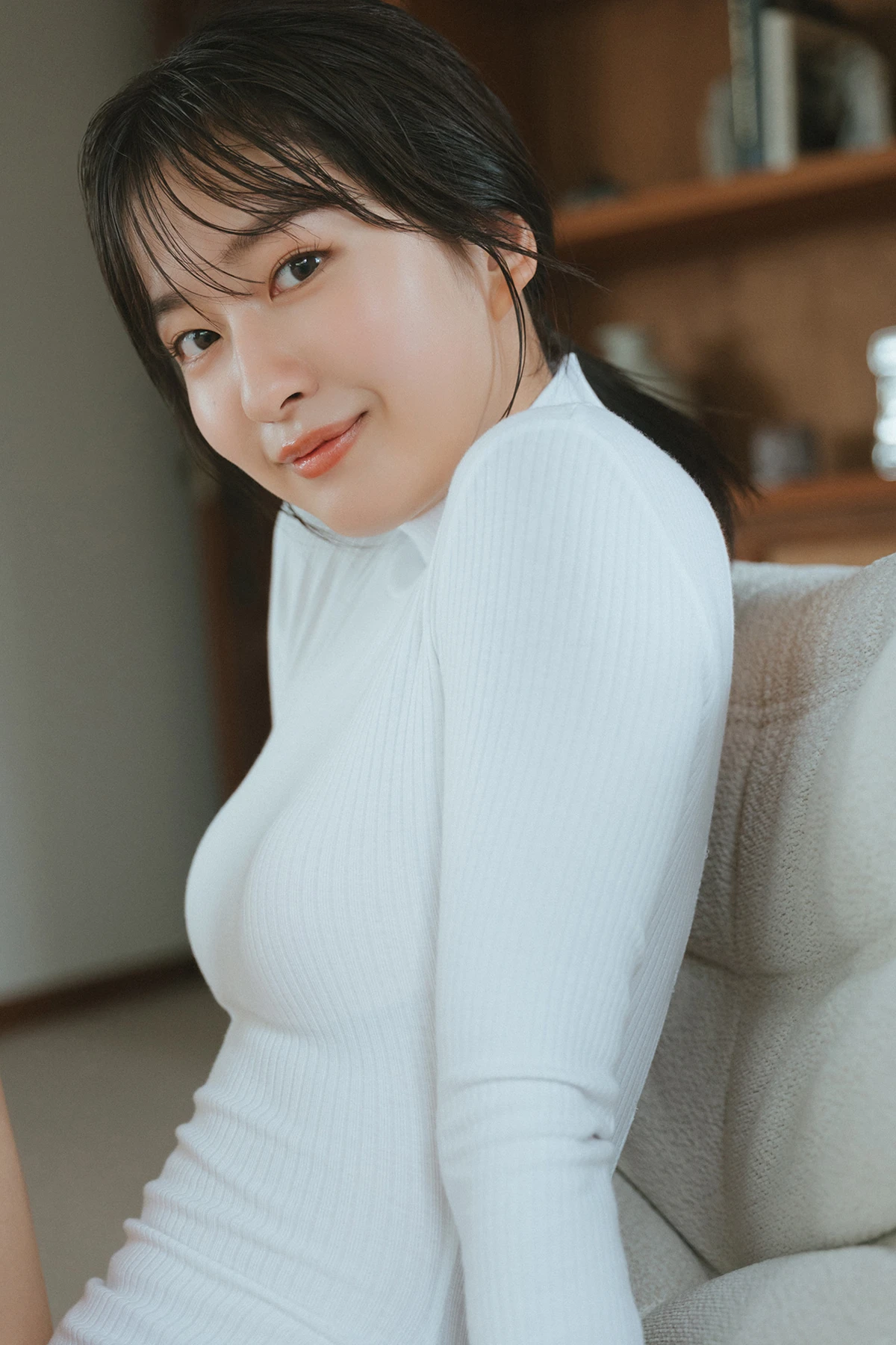 Rina Saito 斉藤里奈 – FLASHデジタル写真集 「Clear」 - P39
