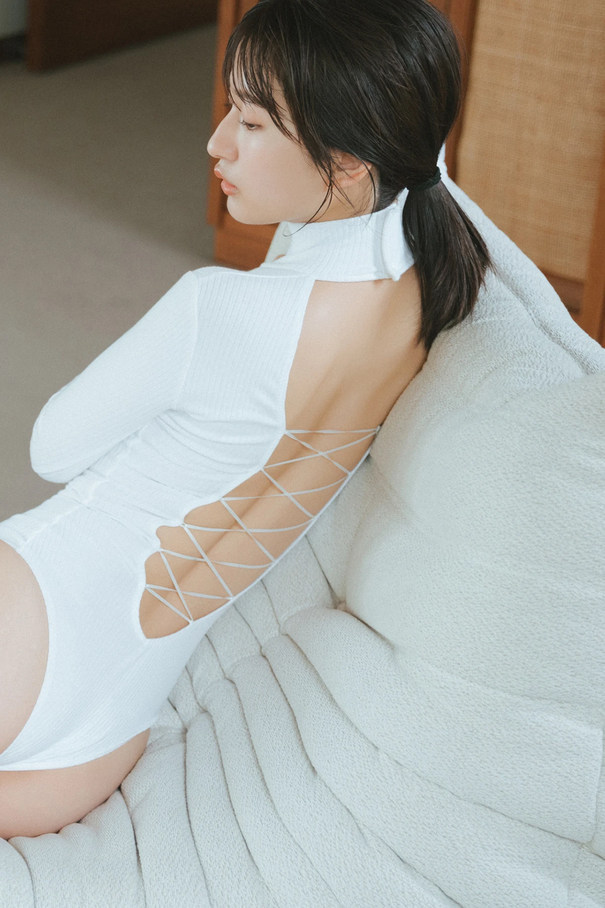 Rina Saito 斉藤里奈 – FLASHデジタル写真集 「Clear」 - P41